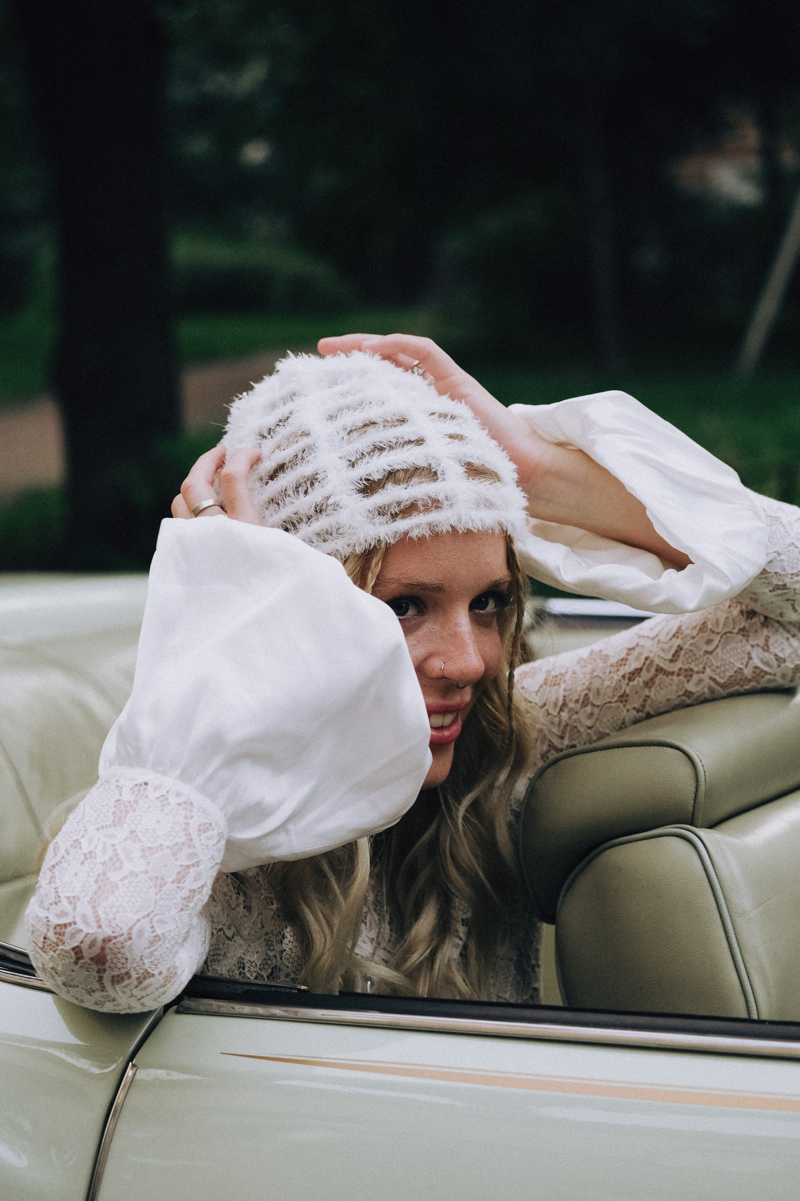 СВАДЕБНАЯ СЬЕМКА С КАБРИОЛЕТОМ В САНТК-ПЕТЕРБУРГЕ НА ПЕТРОГРАДКЕ В ОТЕЛЕ ПАНОРАМИКА. Профессиональный фотограф, Санкт-Петербург — Виктория Богомолова