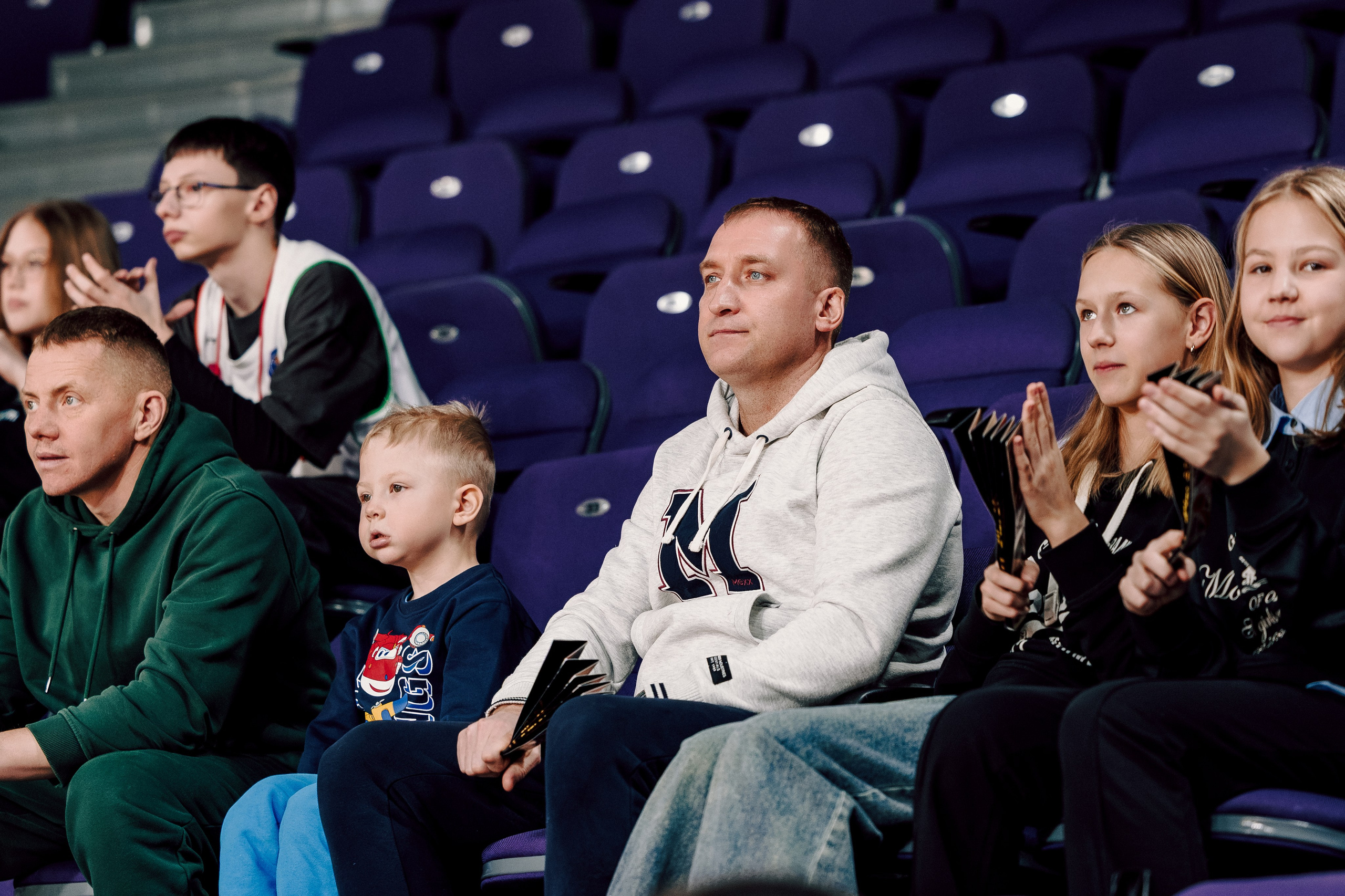 Winline Basket Cup — УРАЛМАШ — УНИКС. Лёшка Варзегов — фотограф