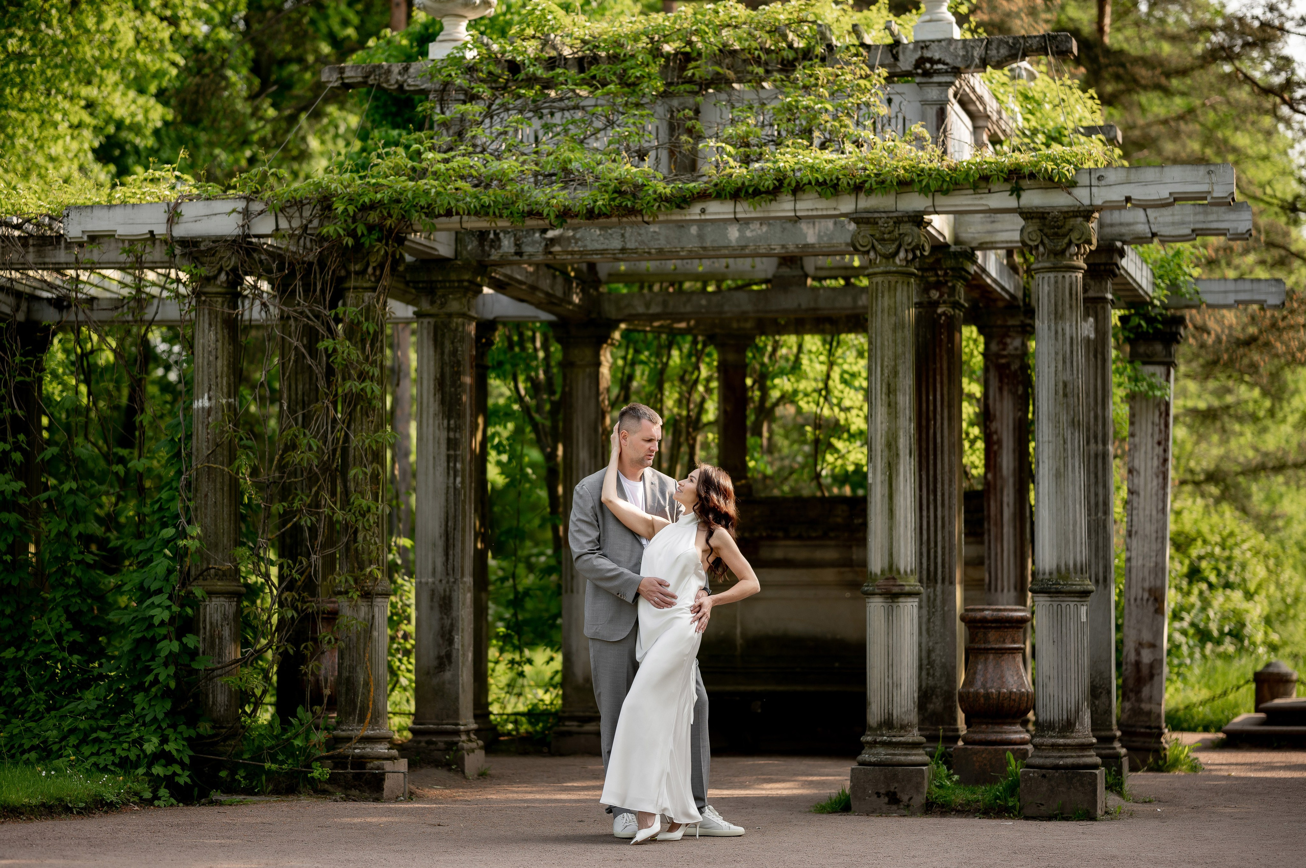 Алина и Алексей (прогулка на кабриолете, Академия Художеств, Екатерининский парк в Пушкине). Портретный, семейный и свадебный фотограф в Санкт-Петербурге и в Пушкине Ширяев Денис