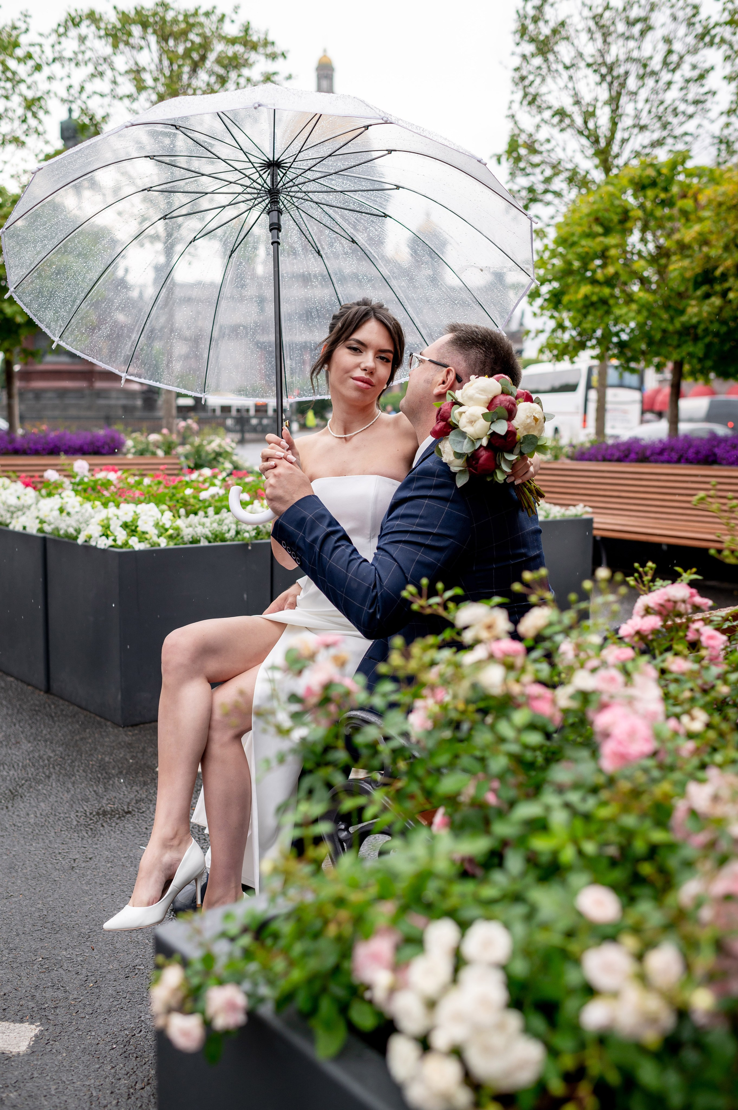 Евгений и Александра (фотосессия под дождём на Исаакиевской площади, свадебная прогулка на Финском заливе). Портретный, семейный и свадебный фотограф в Санкт-Петербурге и в Пушкине Ширяев Денис