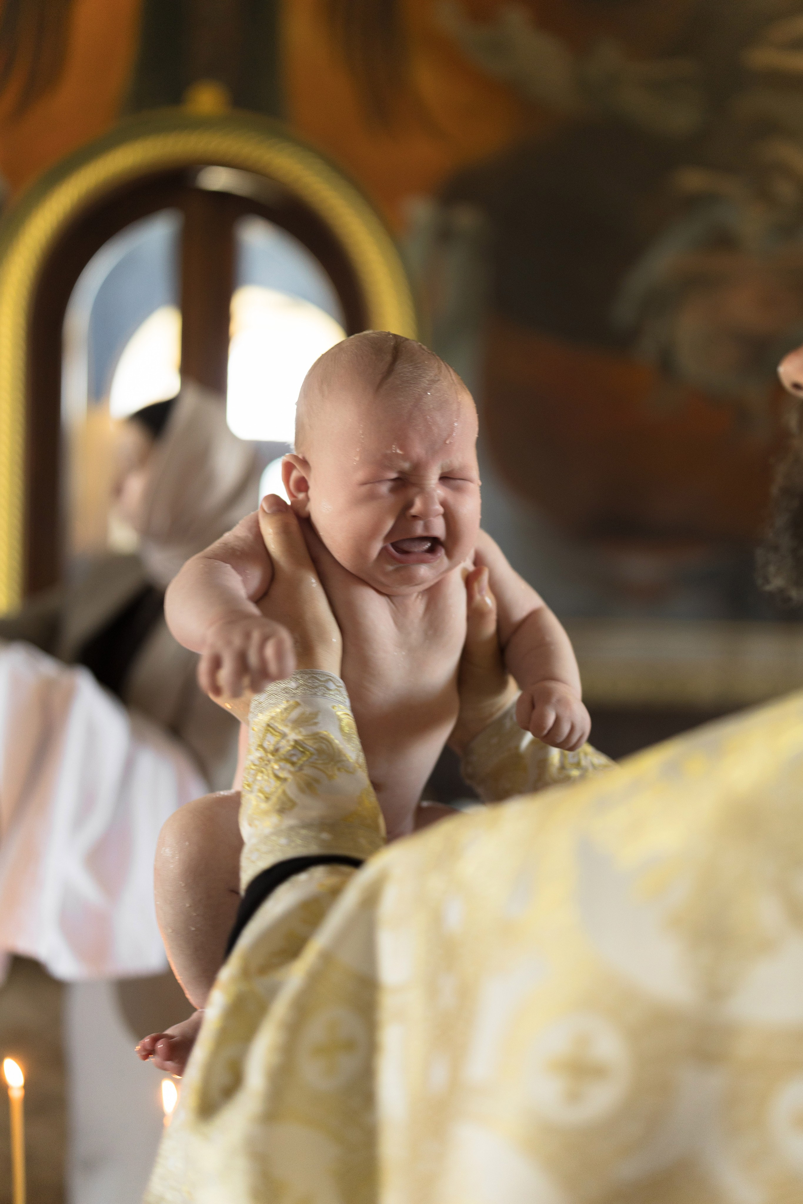 Крещение Егора в Николаевской церкви. Анастасия Безуглова- свадебный фотограф в Таганроге