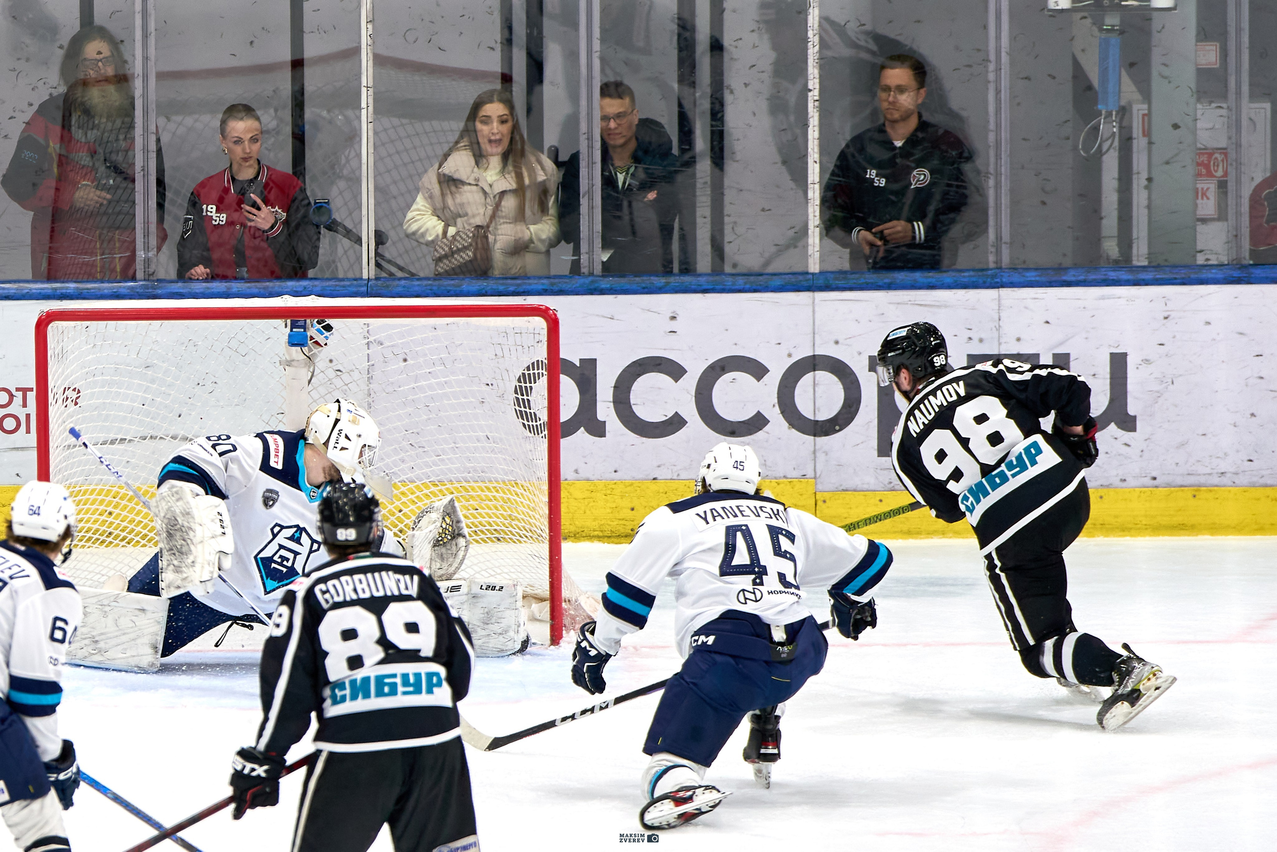 СПОРТ. MAKSIM ZVEREV