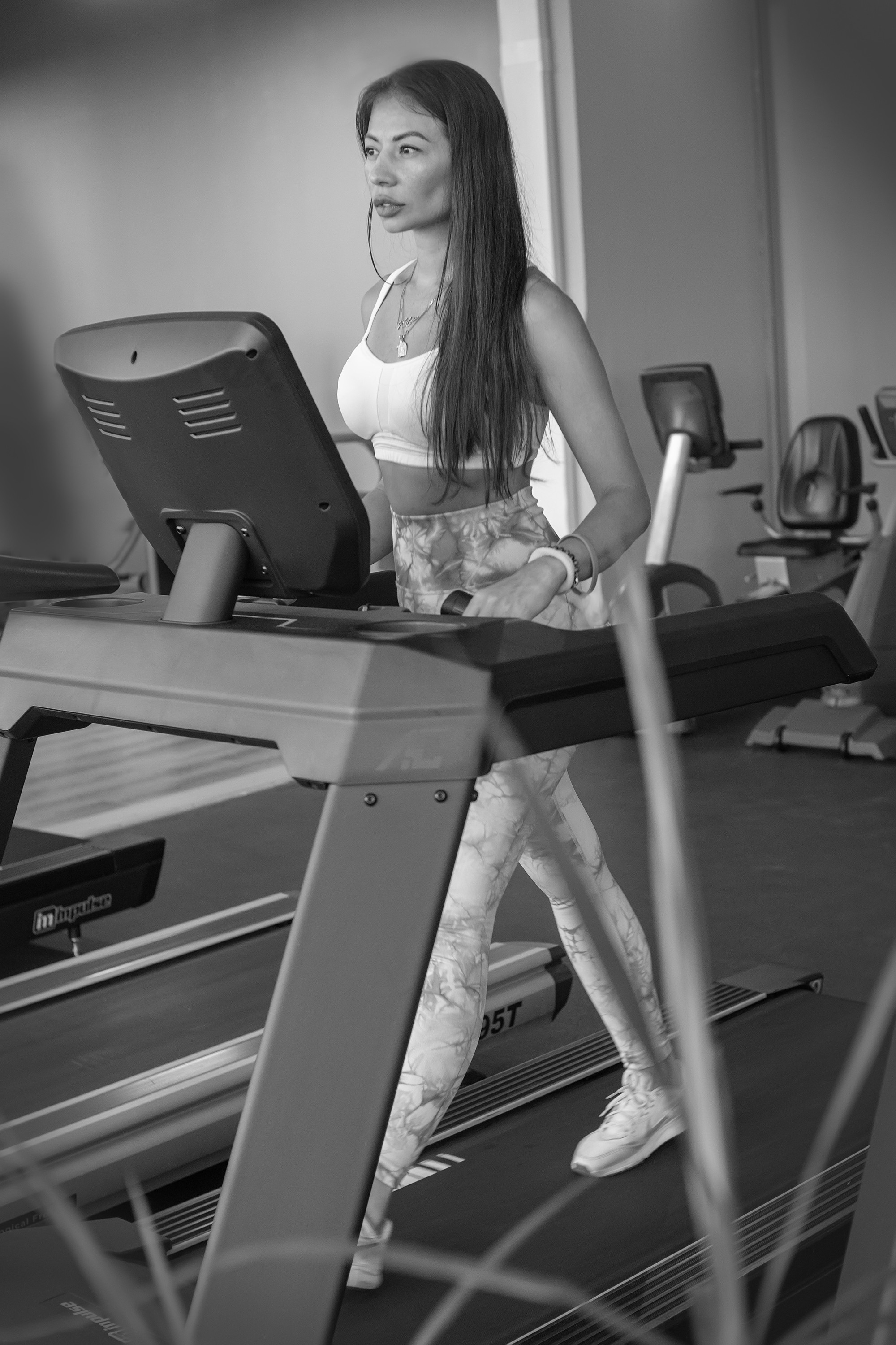 Черно-белое фото. Портретный фотограф, ретушер в Ростове-на-Дону Элларян Анастасия