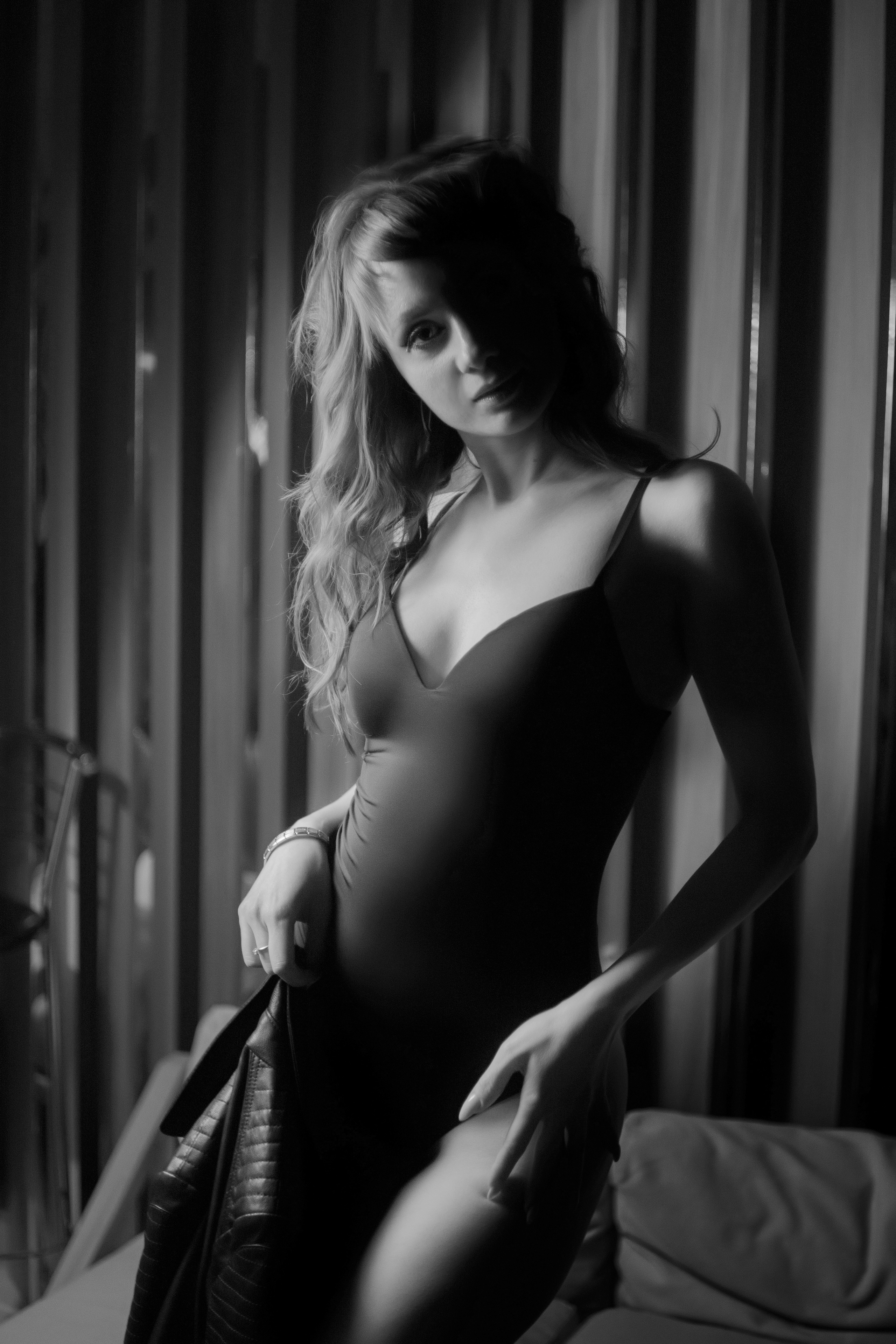 Черно-белое фото. Портретный фотограф, ретушер в Ростове-на-Дону Элларян Анастасия
