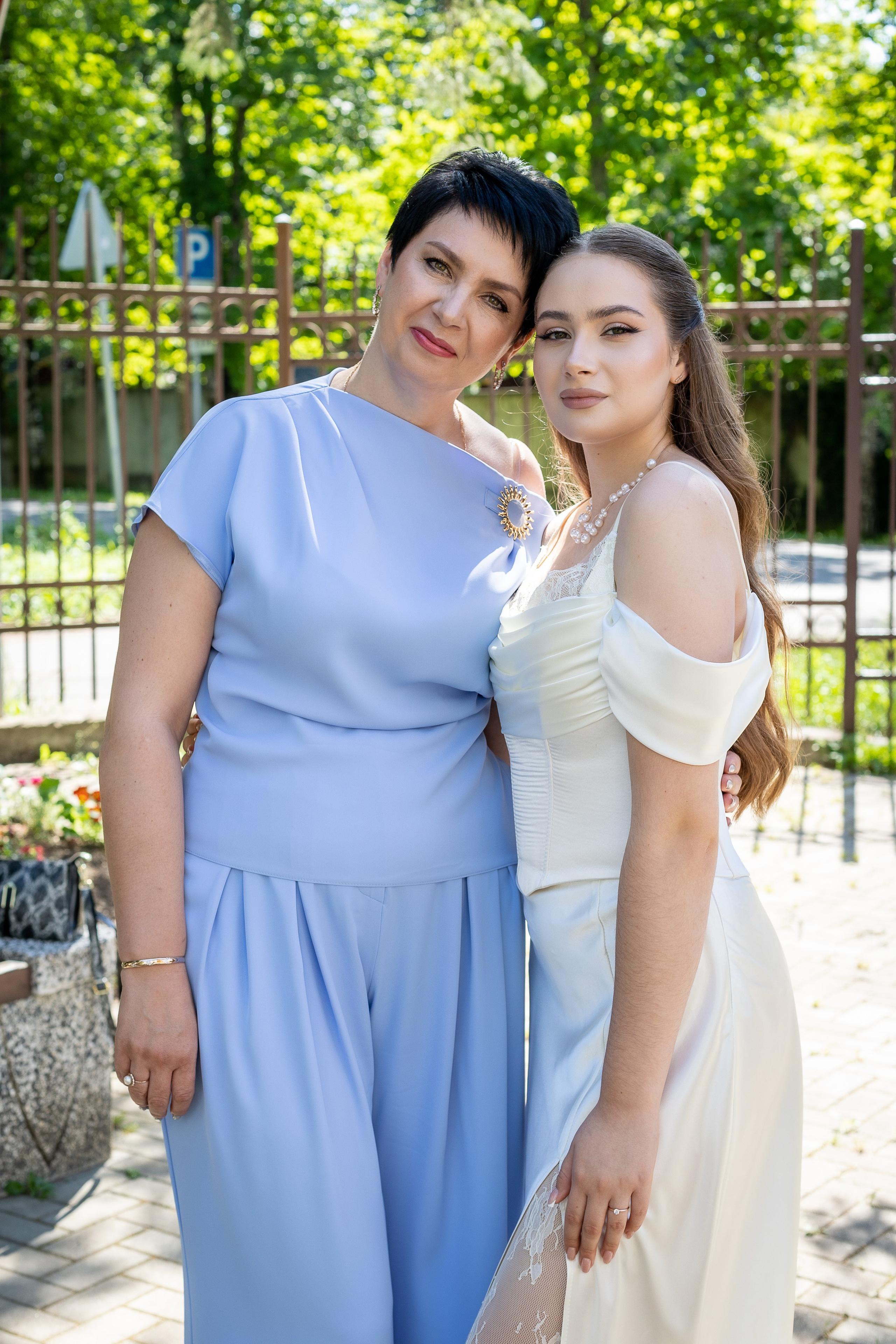 Вручение аттестата 2025. Выпускные альбомы Майкоп, Краснодар Елена Золотарева