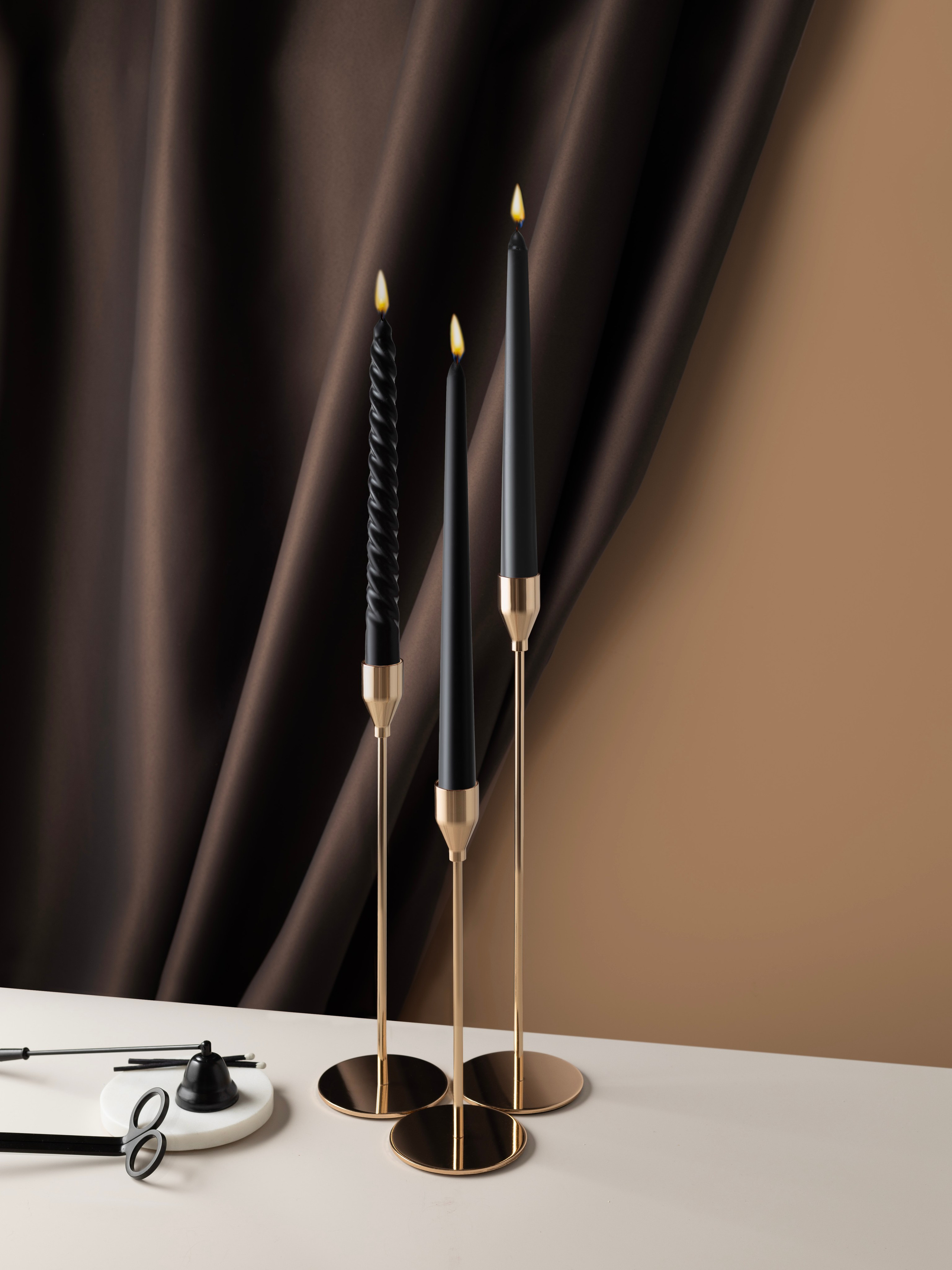 Свечи формовые из парафина. Предметный фотограф Северова Екатерина | Профессиональная предметная съёмка фото и видео в Санкт-Петербурге