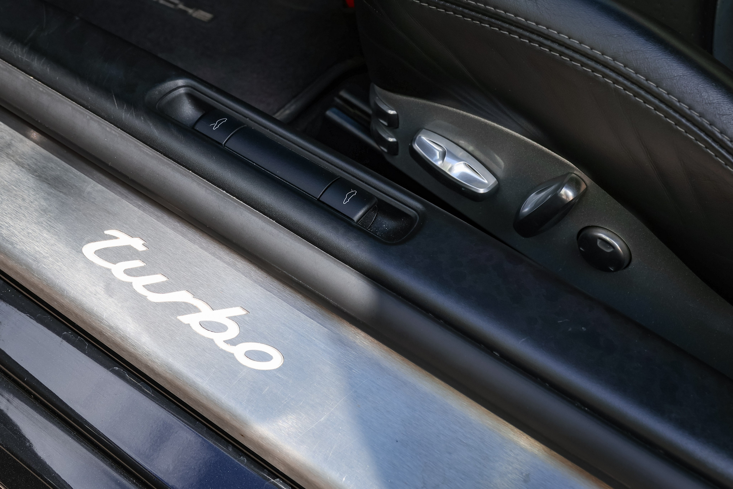 2008 Porsche 911 Turbo 3.6 AT. Mixturecaptures