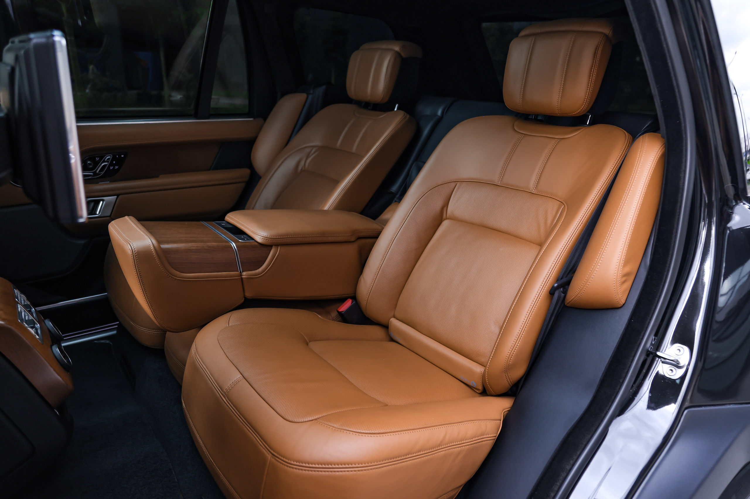 2018 RANGE ROVER AUTOBIOGRAPHY LONG. Mixturecaptures