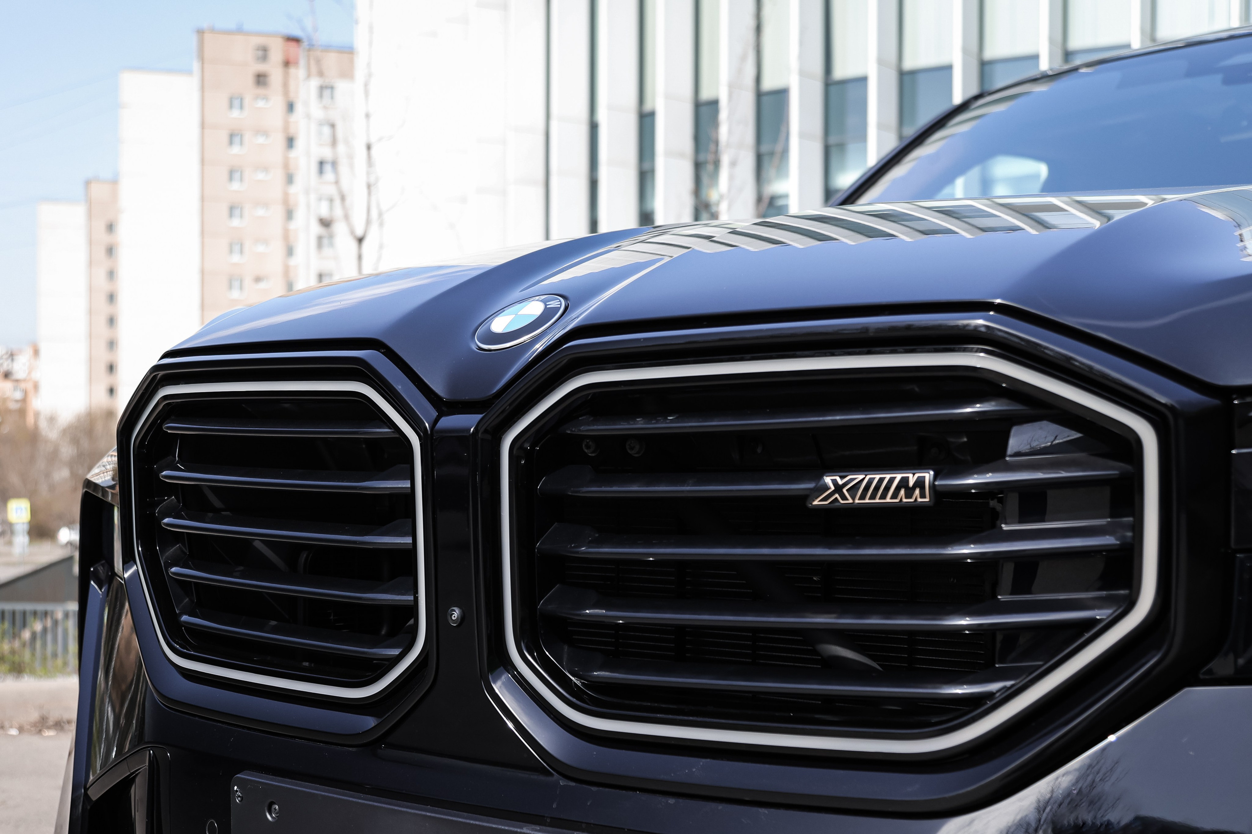 2024 BMW XM. Mixturecaptures