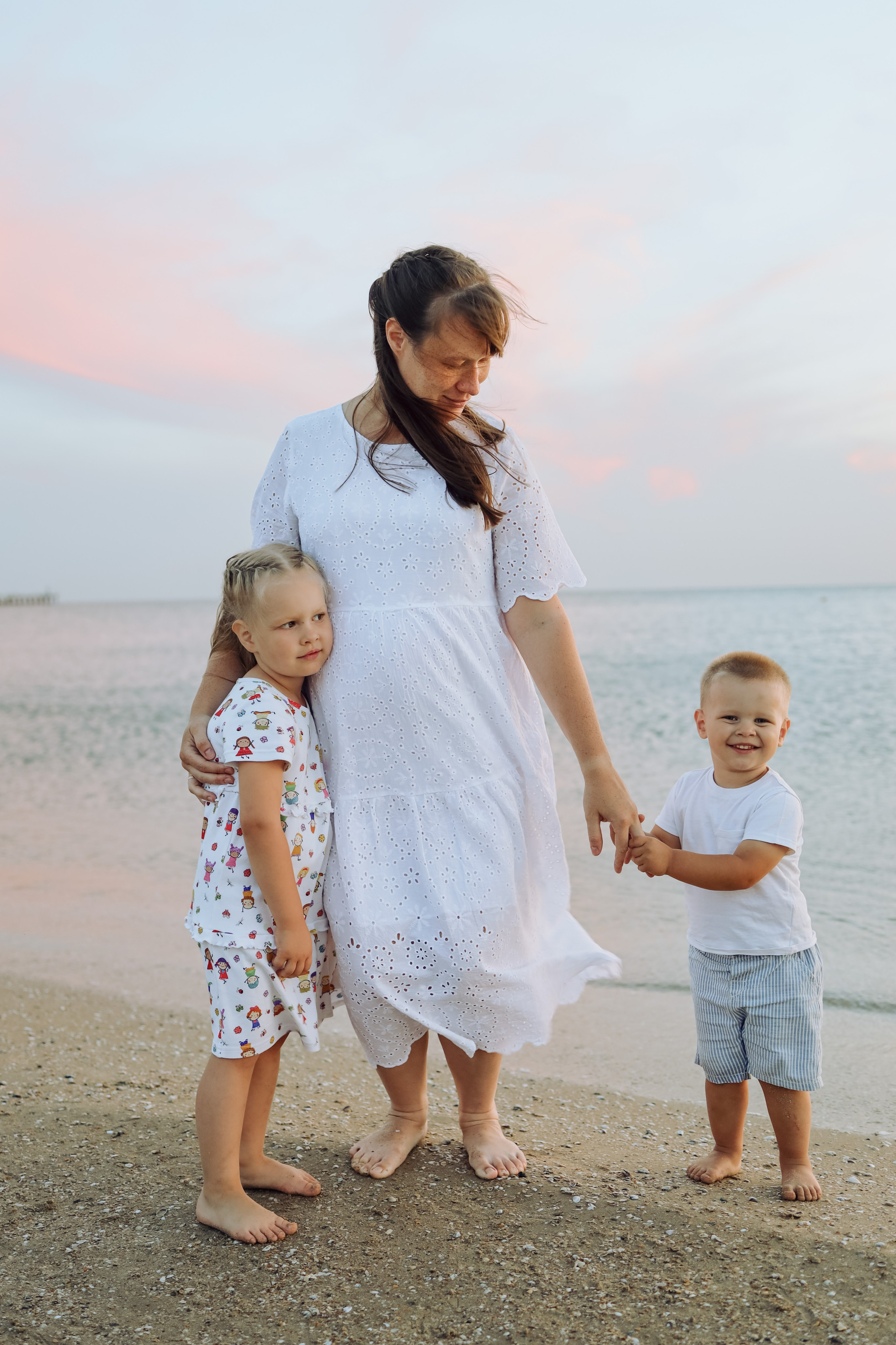 Александр. Главная