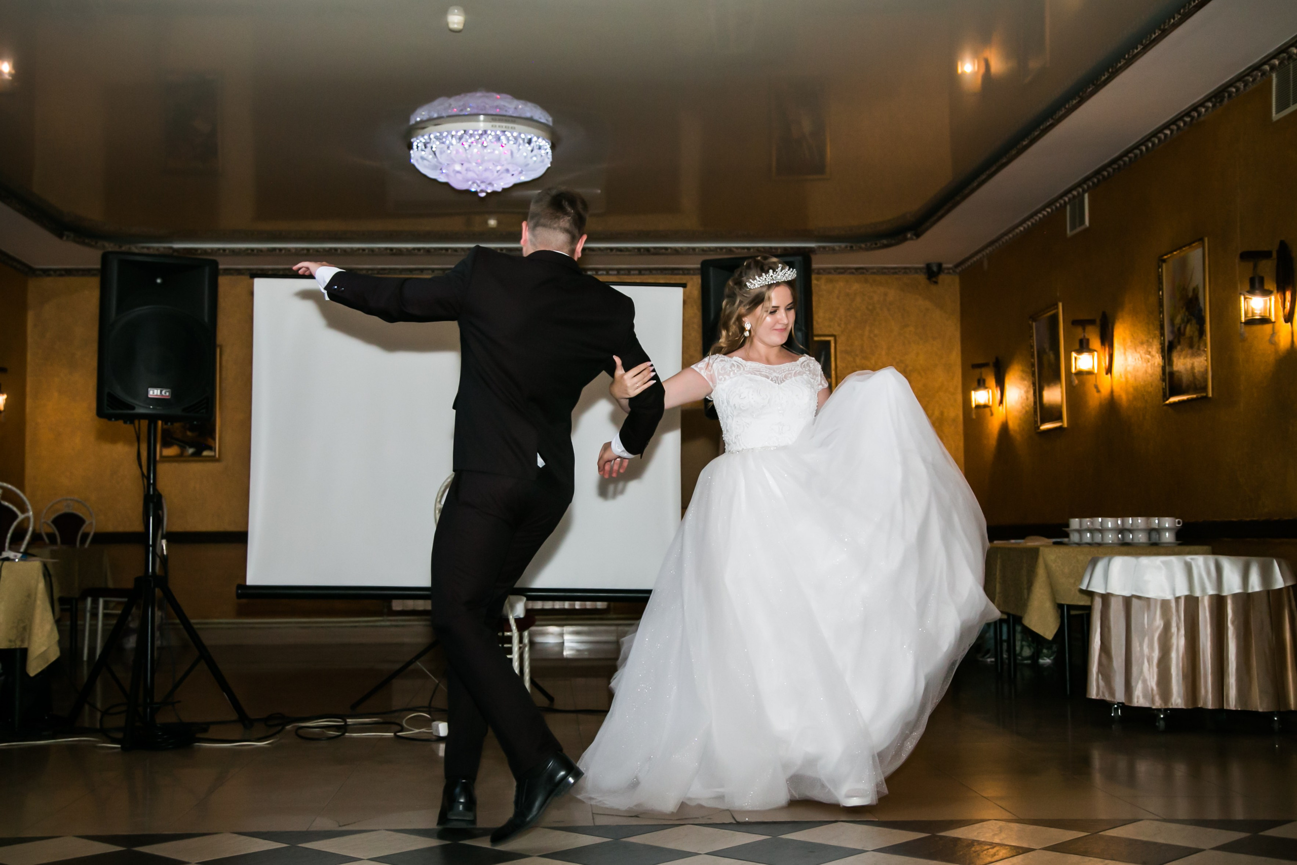 Свадебная фотосессия в Тольятти. Свадебный фотограф, видеограф в Самаре, Самарской области. Видеосъемка