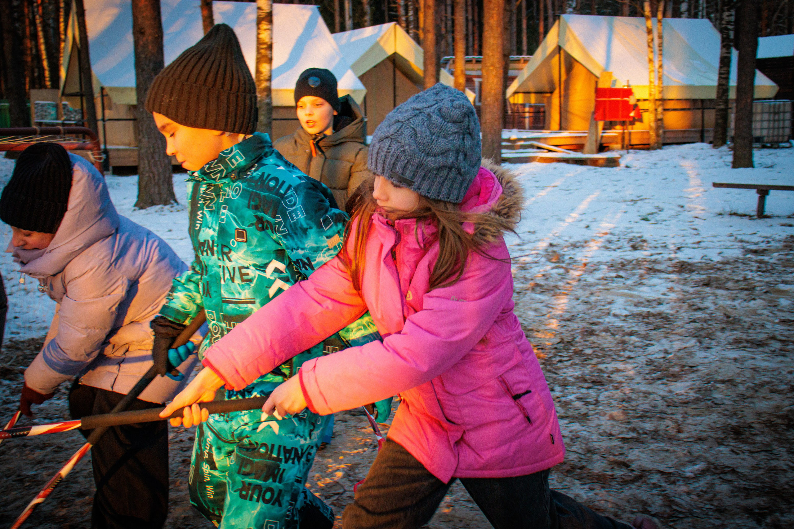 Репортаж / детский лагерь. Фотограф на трекинг и восхождение Эльбрус, Приэльбрусье. Елизавета Бобок
