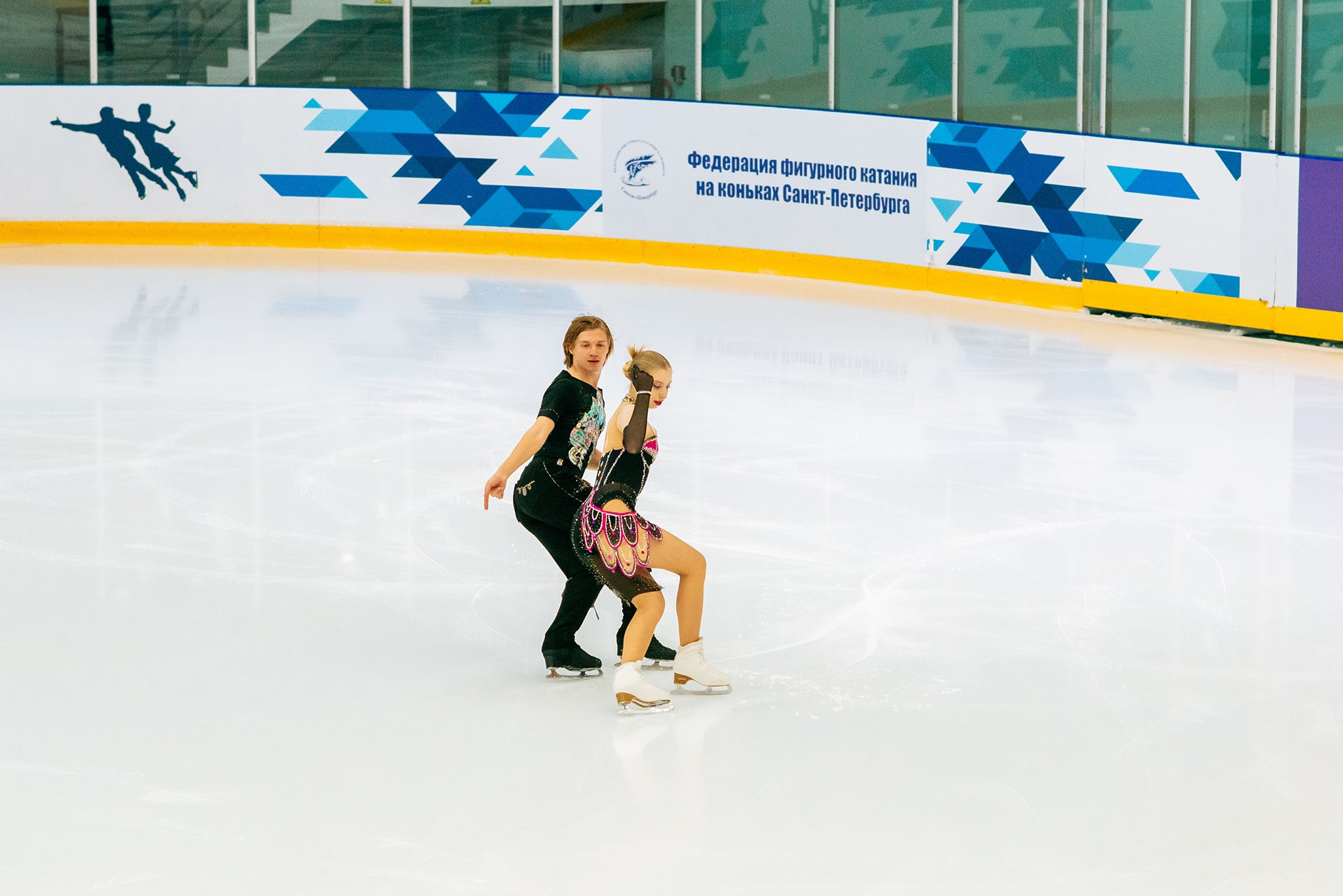 Танцы на льду. Елизавета Кириллова и Илья Карпов. Репортажный фотограф в Санкт-Петербурге Анастасия Клёпова