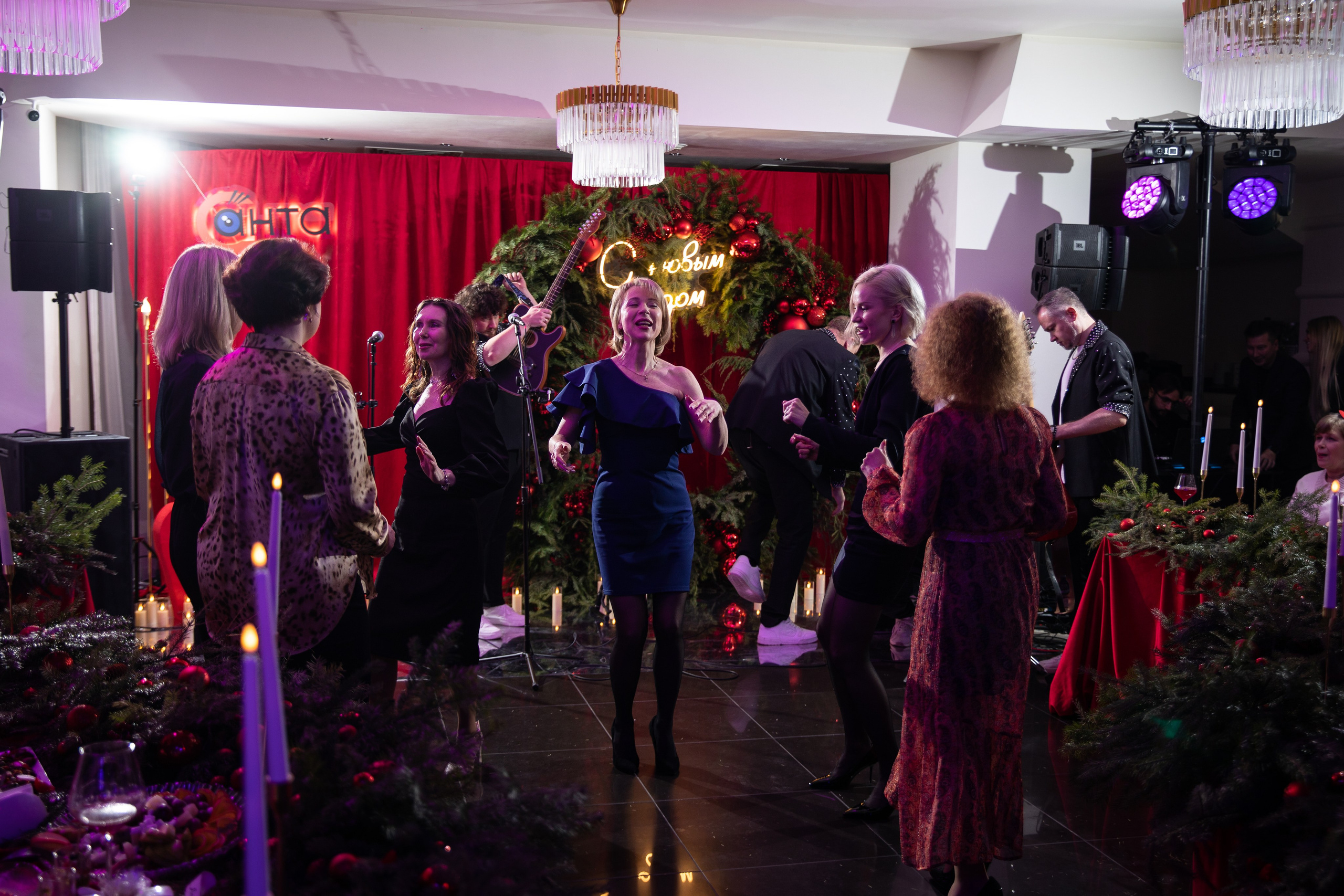 Корпортатив Санта. Amore ore. Репортажный и свадебный фотограф в Челябинске Елисеев Павел