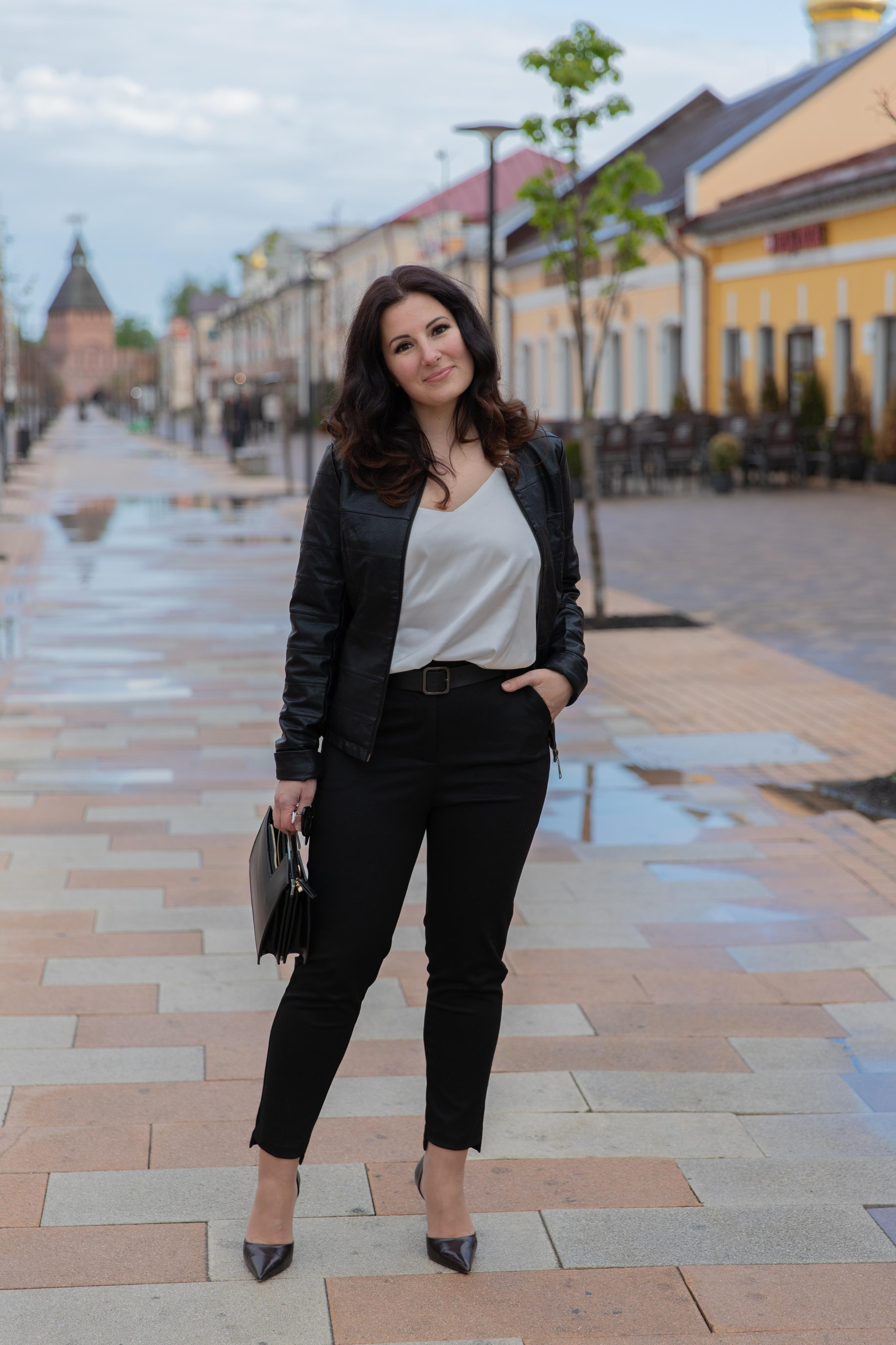 Городская прогулка с Ольгой. Семейный фотограф в Туле Яна Денисова — семейная фотосессия