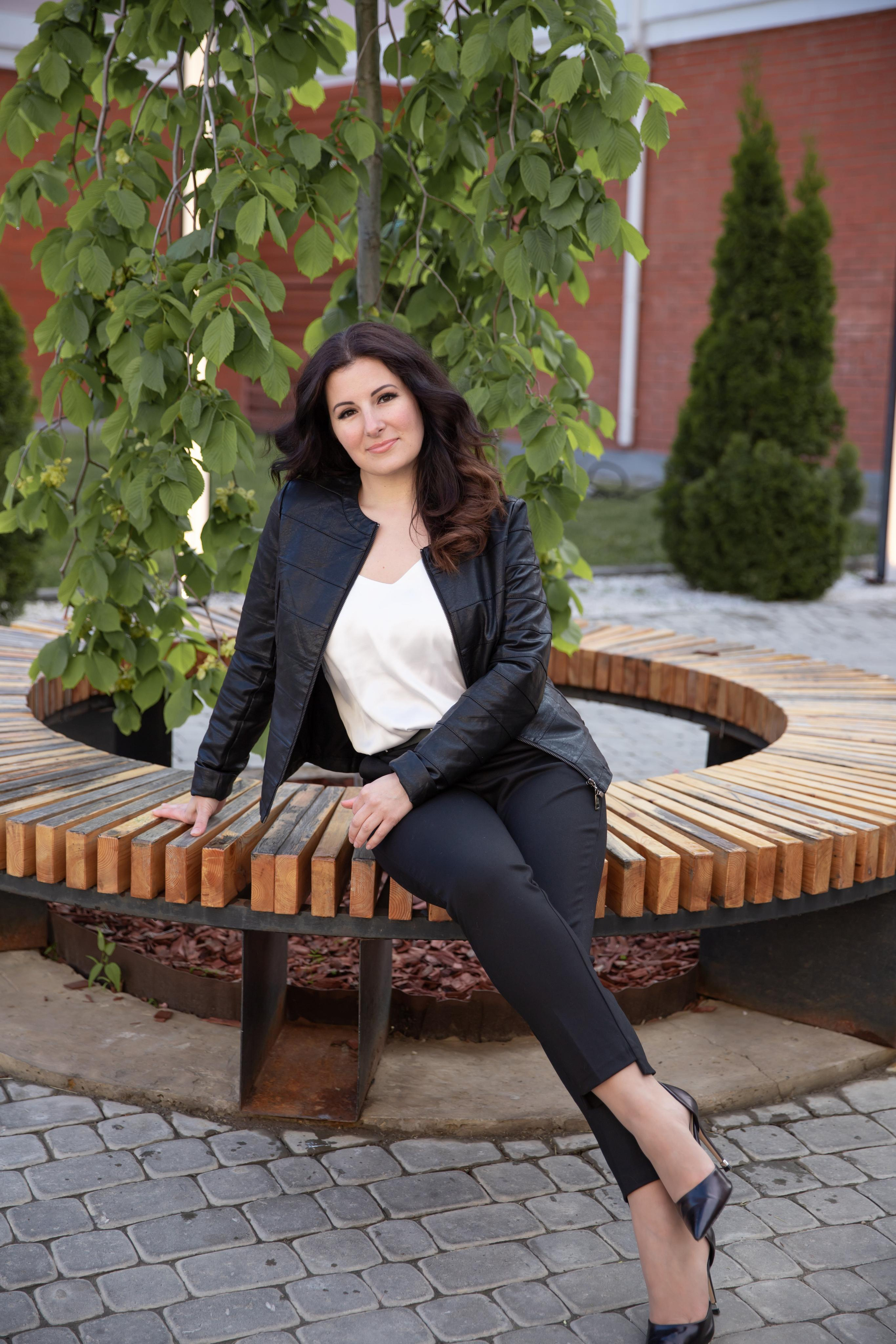 Городская прогулка с Ольгой. Семейный фотограф в Туле Яна Денисова — семейная фотосессия