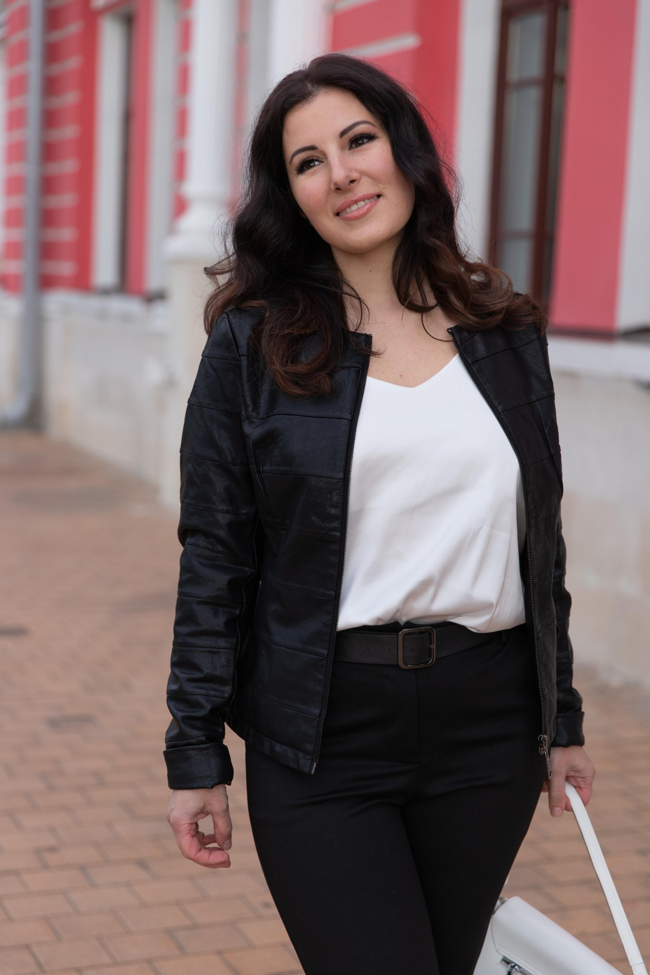 Городская прогулка с Ольгой. Семейный фотограф в Туле Яна Денисова — семейная фотосессия