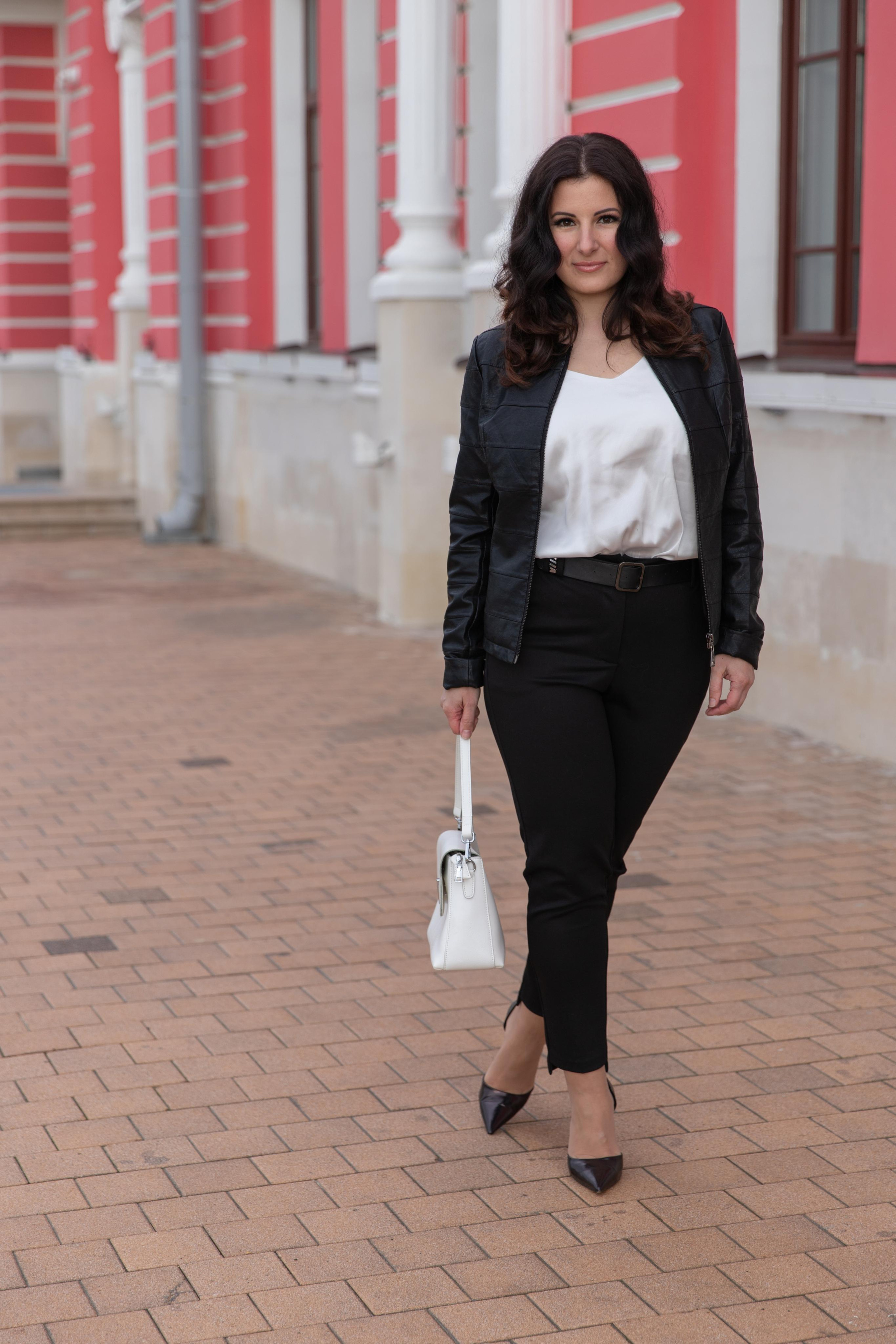 Городская прогулка с Ольгой. Семейный фотограф в Туле Яна Денисова — семейная фотосессия