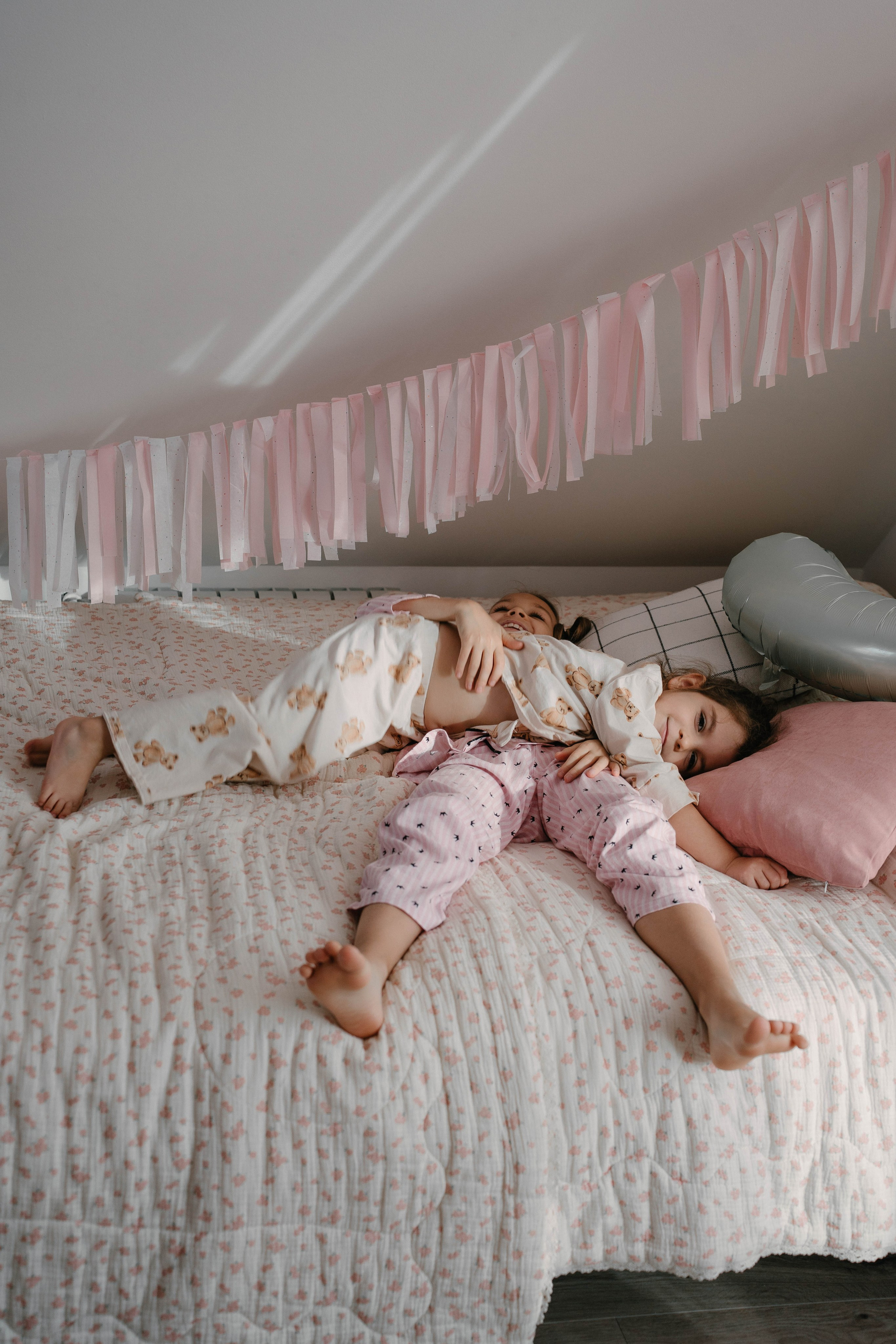 Пижамная вечеринка Варе 9 лет. Свадебный и семейный фотограф в Воронеже Анастасия Бойко