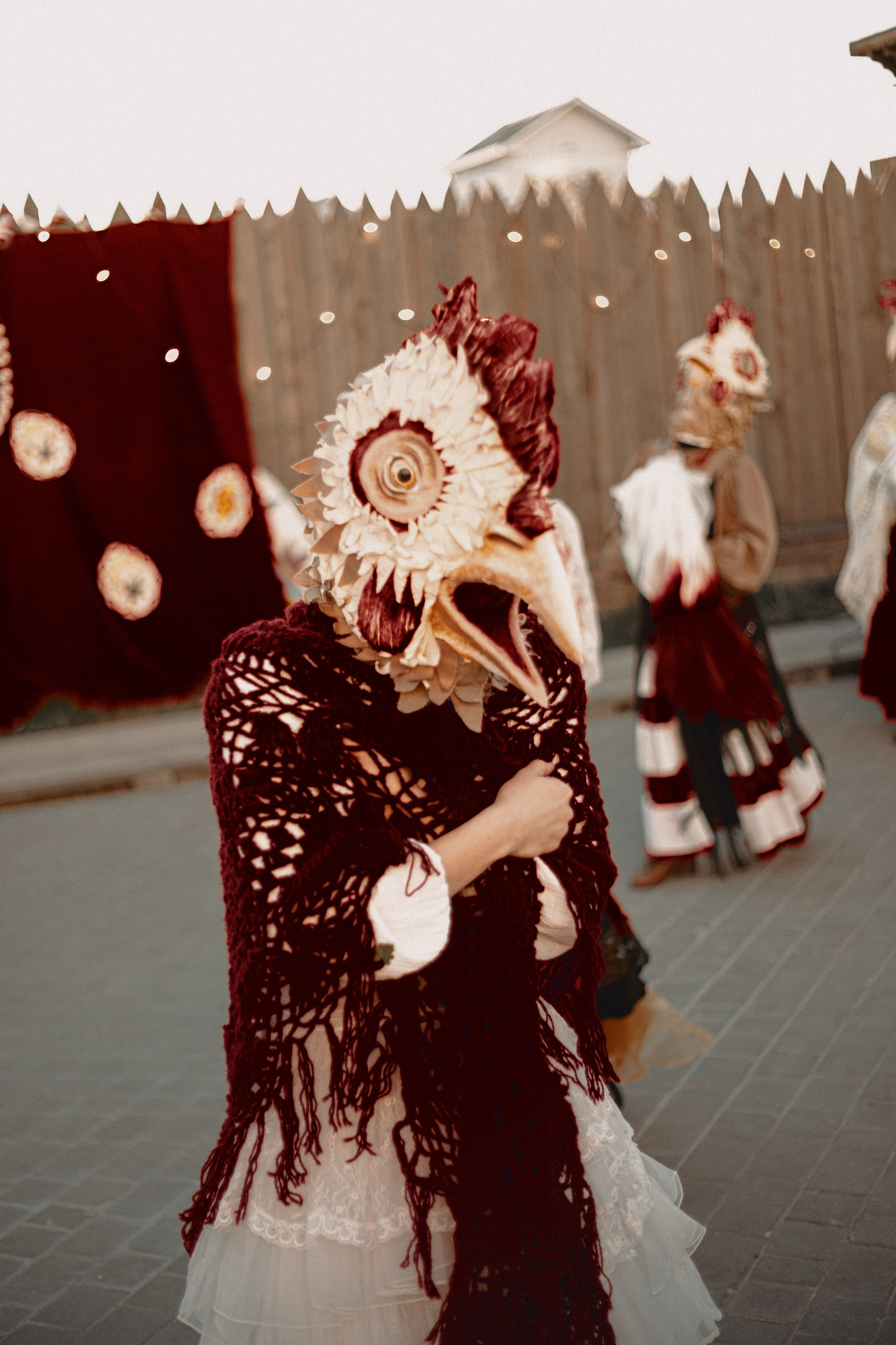 Спектакль «Куриное кабаре» от Свободного молодежного театра | Тобольск. Арт-фотограф Крис Л. в Тобольске: портрет, семейные, свадьбы