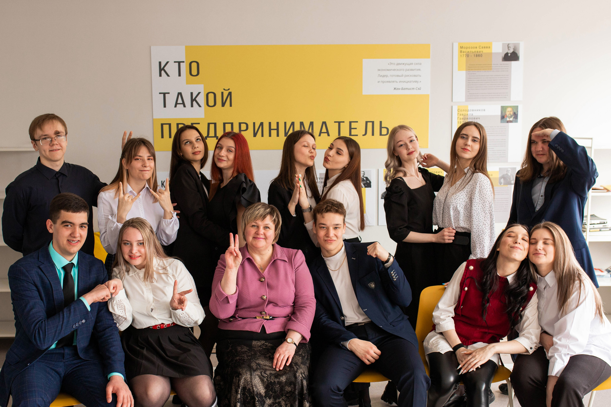 11А Выпускники. Семейный и детский фотограф город Тында Дарья