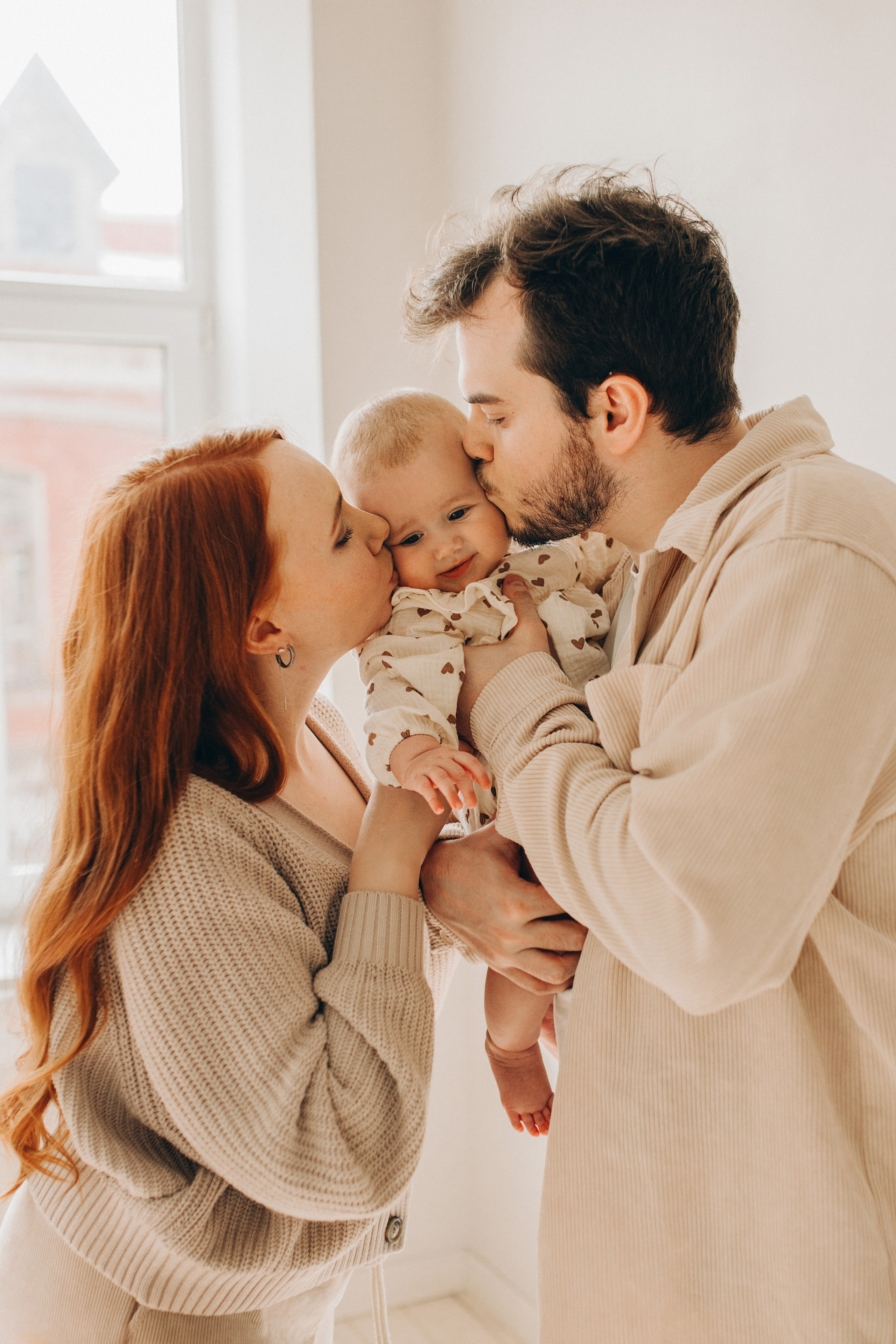 Семейная фотосессия в студии. Семейный фотограф в Самаре Елена Ефимова