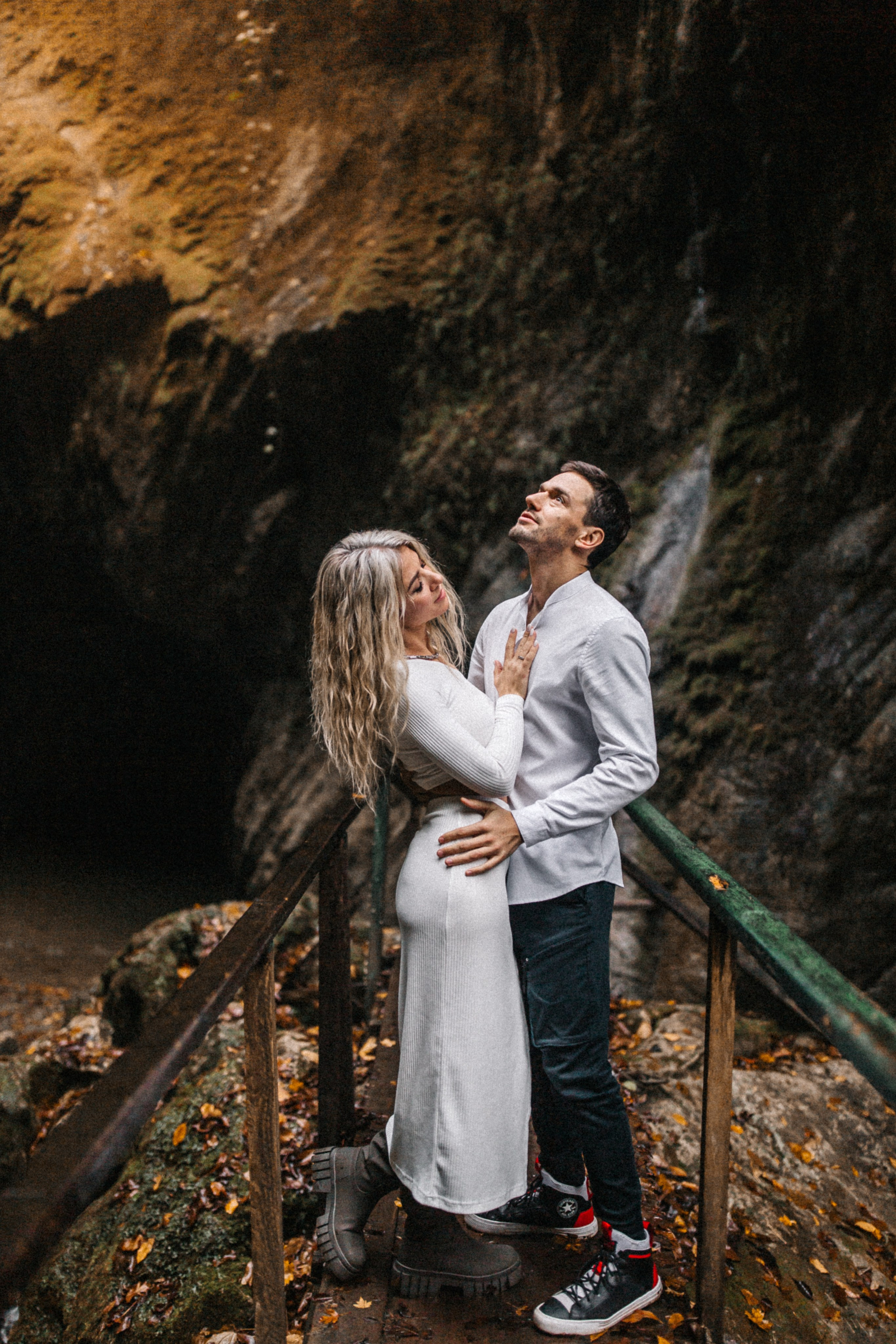 Love Story Оли и Андрея в горах. Контент фотограф для экспертов в соцсетях Алена Собора Москва