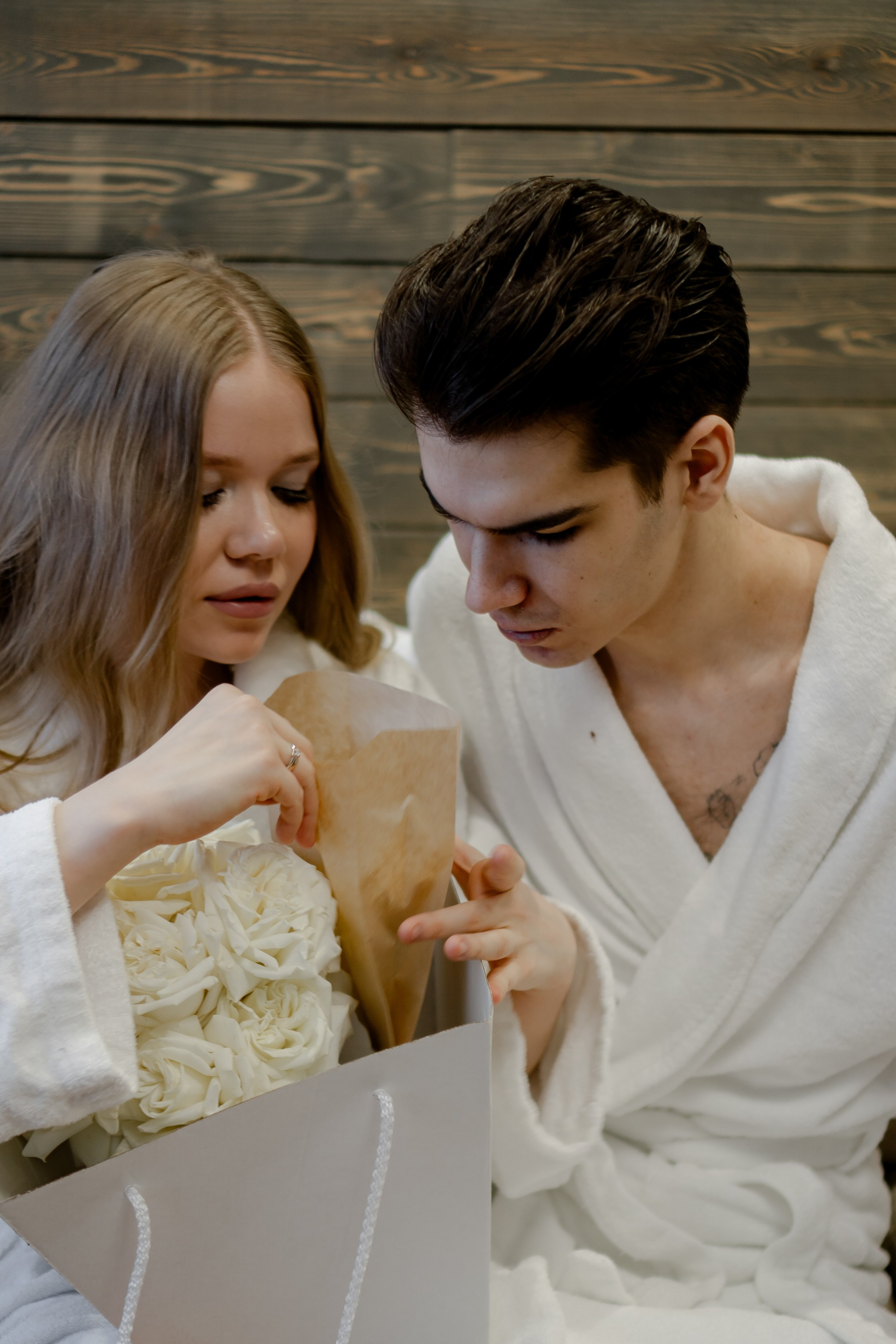 СВАДЕБНАЯ СЬЕМКА СБОРОВ В ОТЕЛЕ И ВЫЕЗД НА ЦЕРЕМОНИЮ (СНЯТО В СИБИРЕ В НИЖНЕВАРТОВСКЕ). Профессиональный фотограф, Санкт-Петербург — Виктория Богомолова