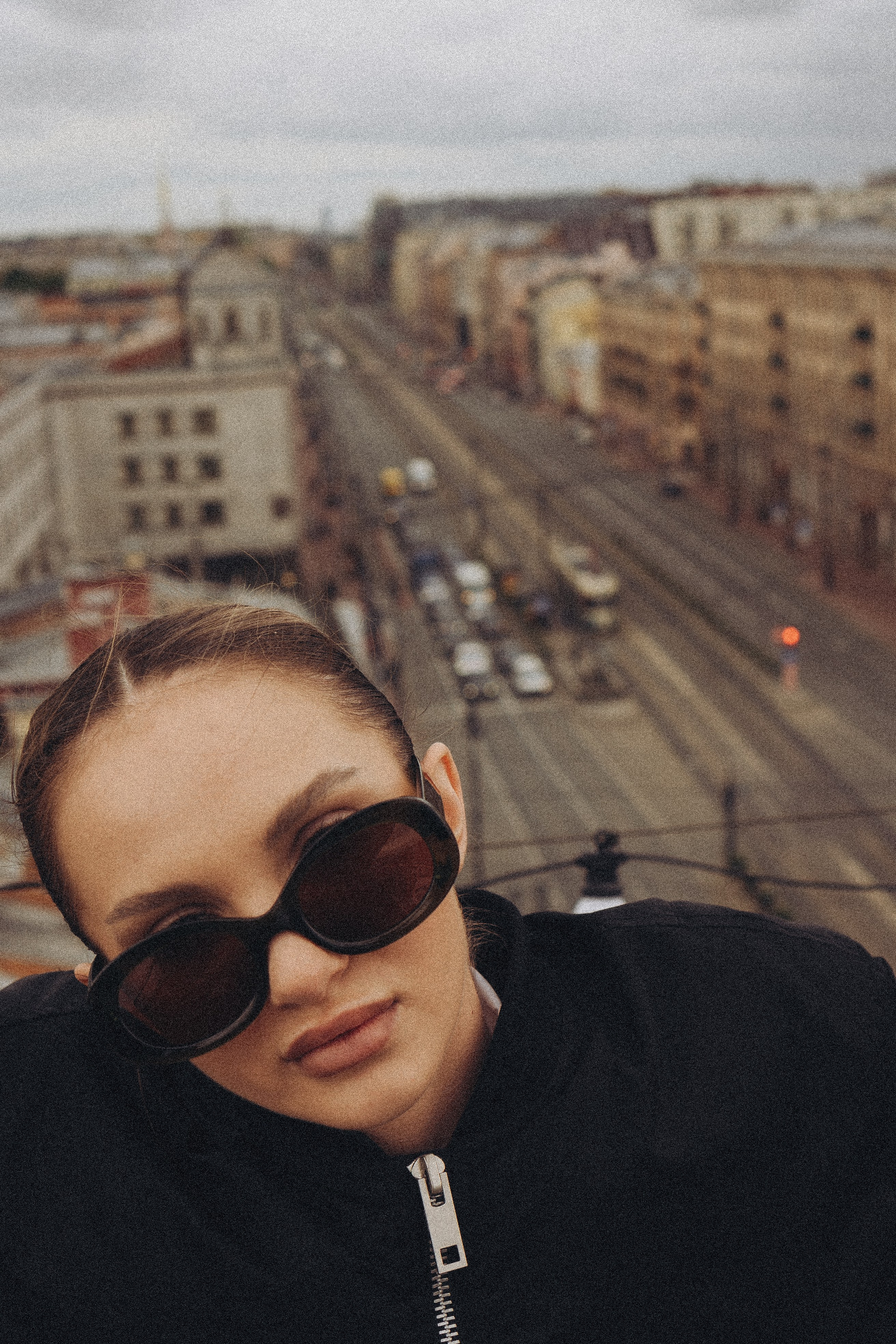 МЫ ГУЛЯЛИ ПРО КРЫШАМ ПИТЕРА. Профессиональный фотограф, Санкт-Петербург — Виктория Богомолова