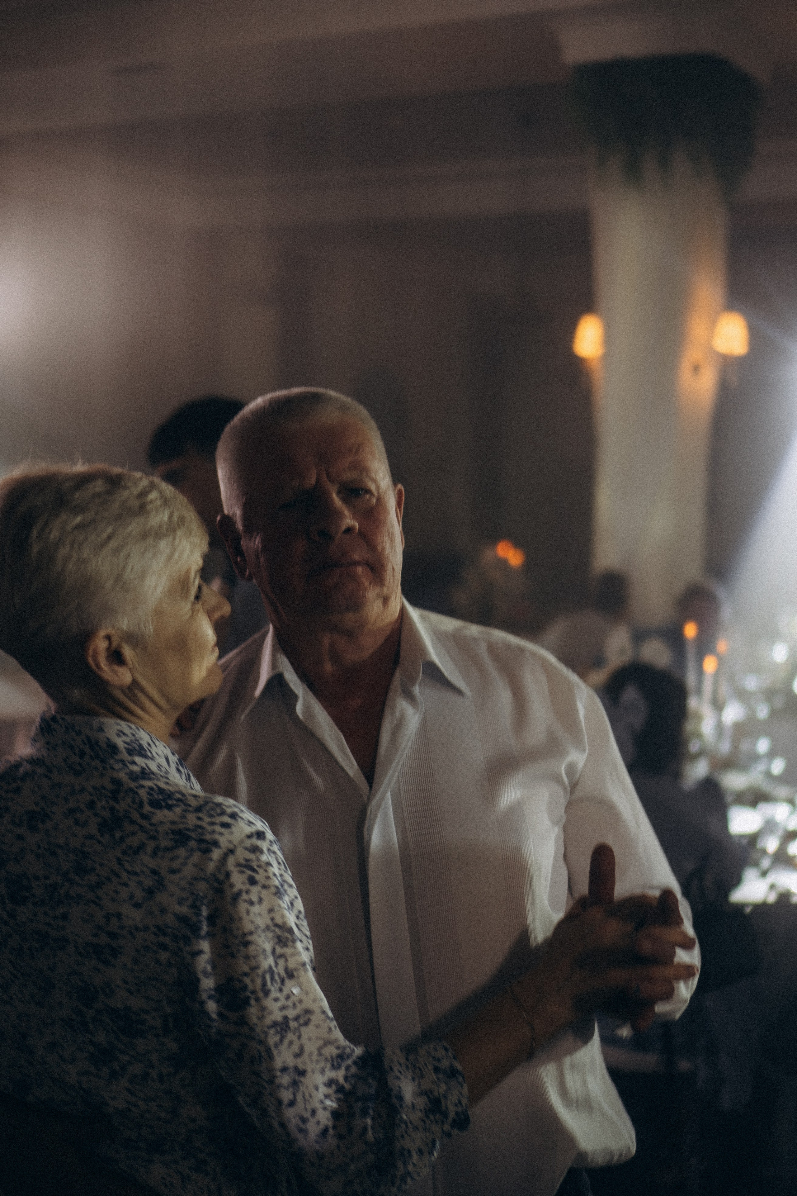 СЬЕМКА СВАДЕБНОГО БАНКЕТА (СНЯТО В СИБИРЕ В НИЖНЕВАРТОВСКЕ). Профессиональный фотограф, Санкт-Петербург — Виктория Богомолова