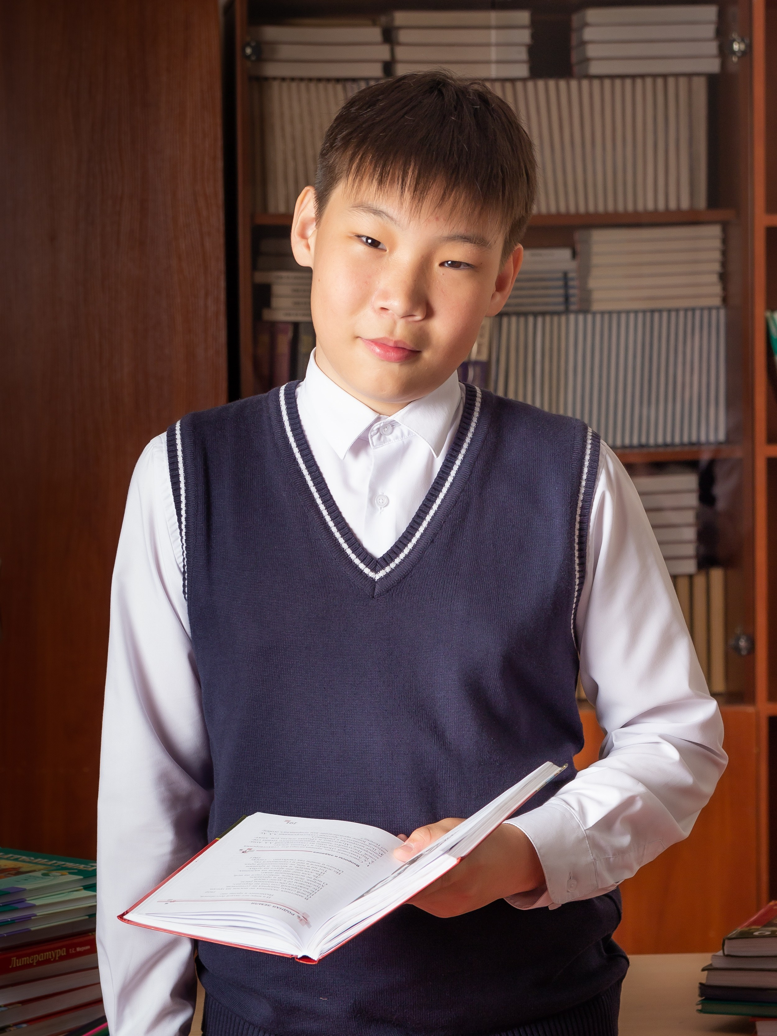 Школьная фотосъëмка. Александр Стряпунин — предметный фотограф в Улан-Удэ