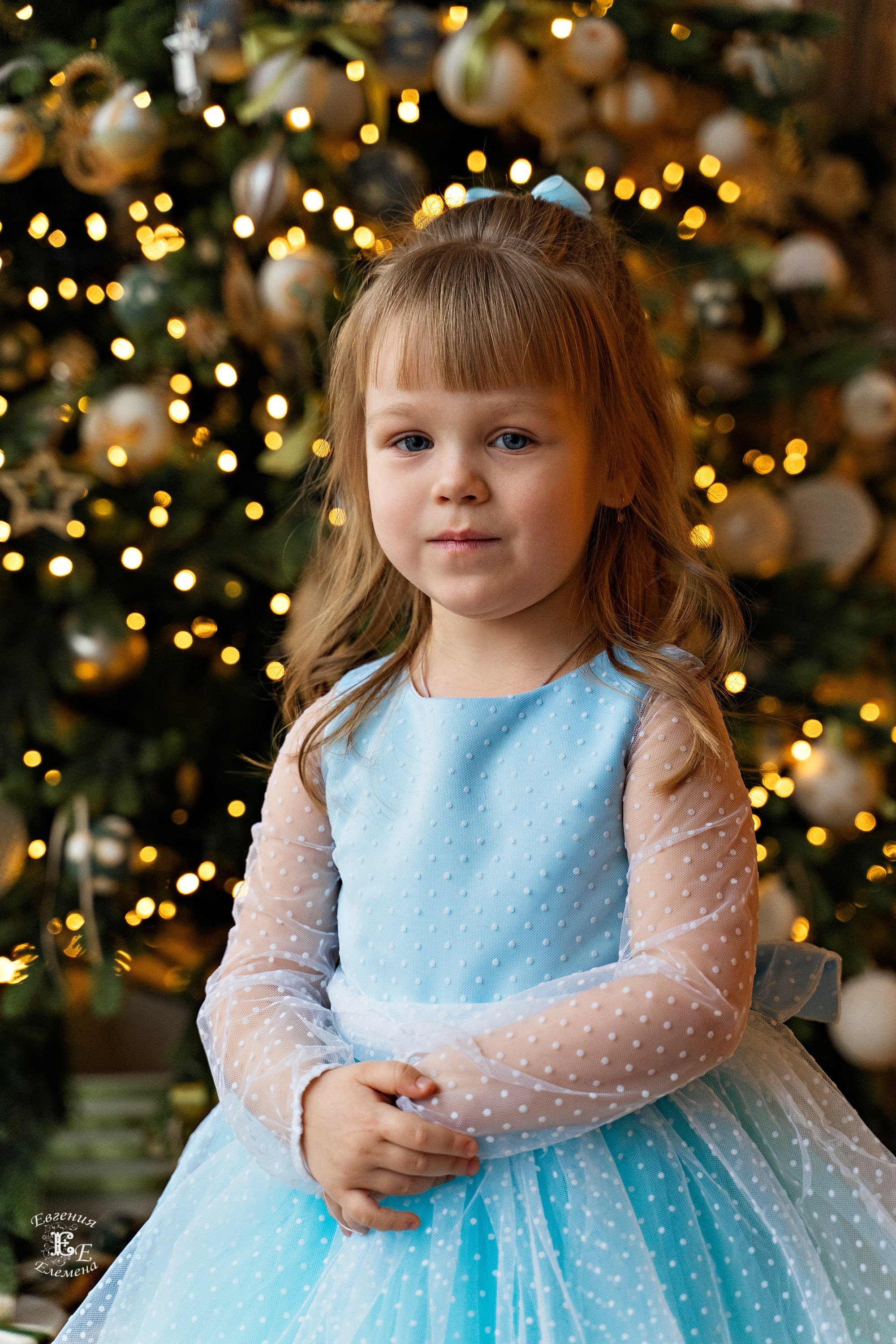 В студийном интерьере. Семейный и портретный фотограф в Санкт-Петербурге Евгения Елемена