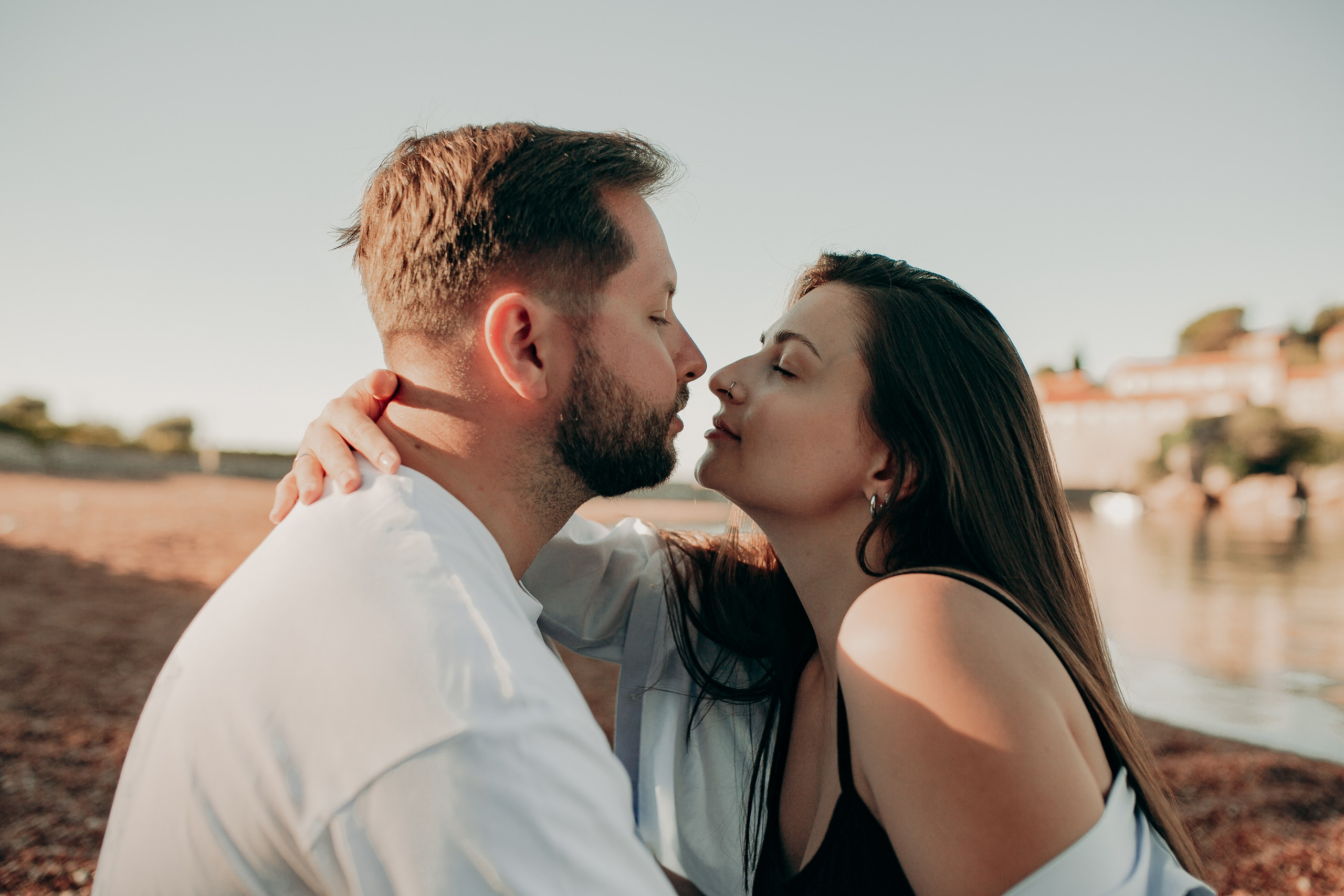 LOVE STORY (СВЕТИ СТЕФАН). Family, Women & Couples Photographer in Budva, Kotor, Herceg Novi, Perast & Coastal Montenegro