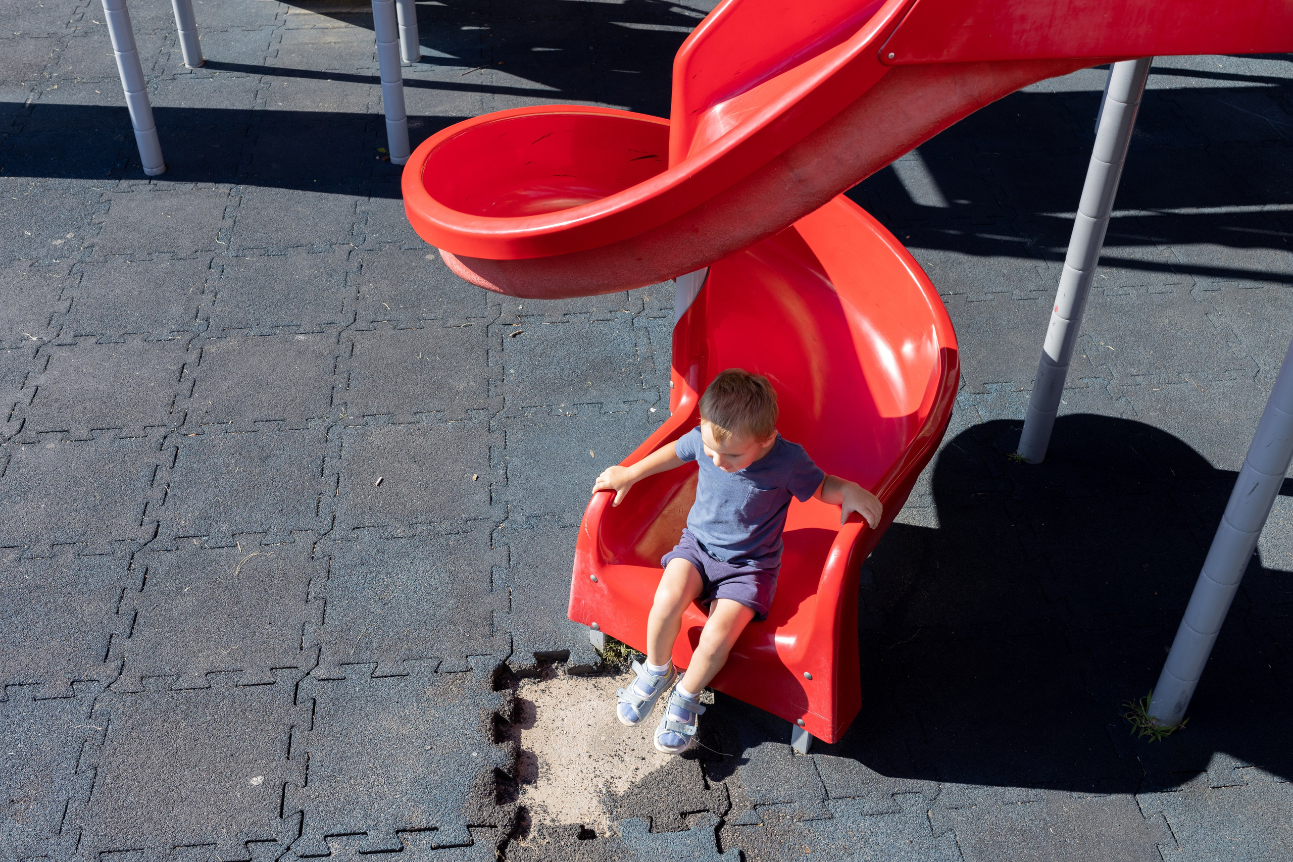 Street. Documentary photographer Anton Zdanovich