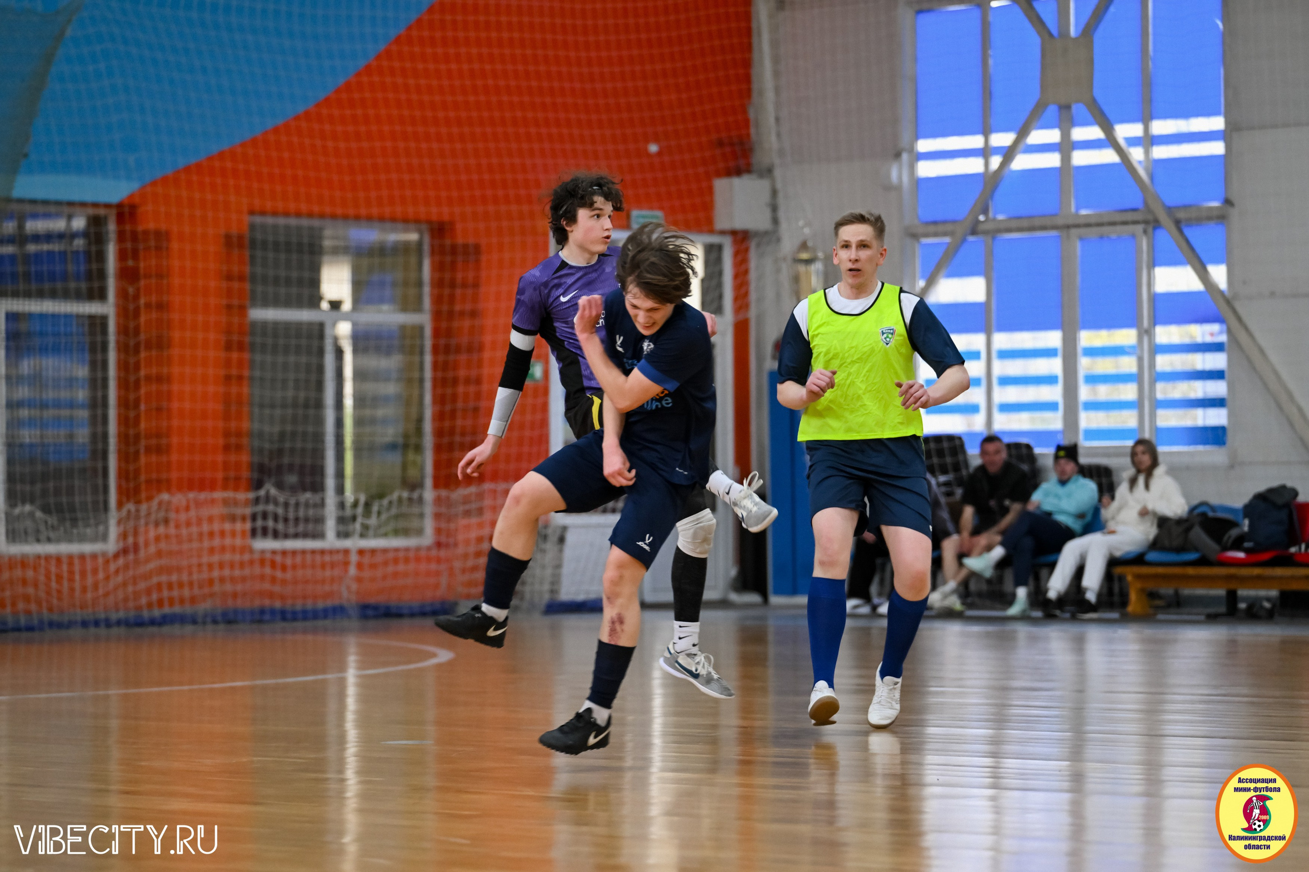 8 тур Корпоративной Бизнес-Лиги по футзалу. VIBECITY.RU Вайб Сити Ру Фоторепортажи Фотоотчеты Калининград
