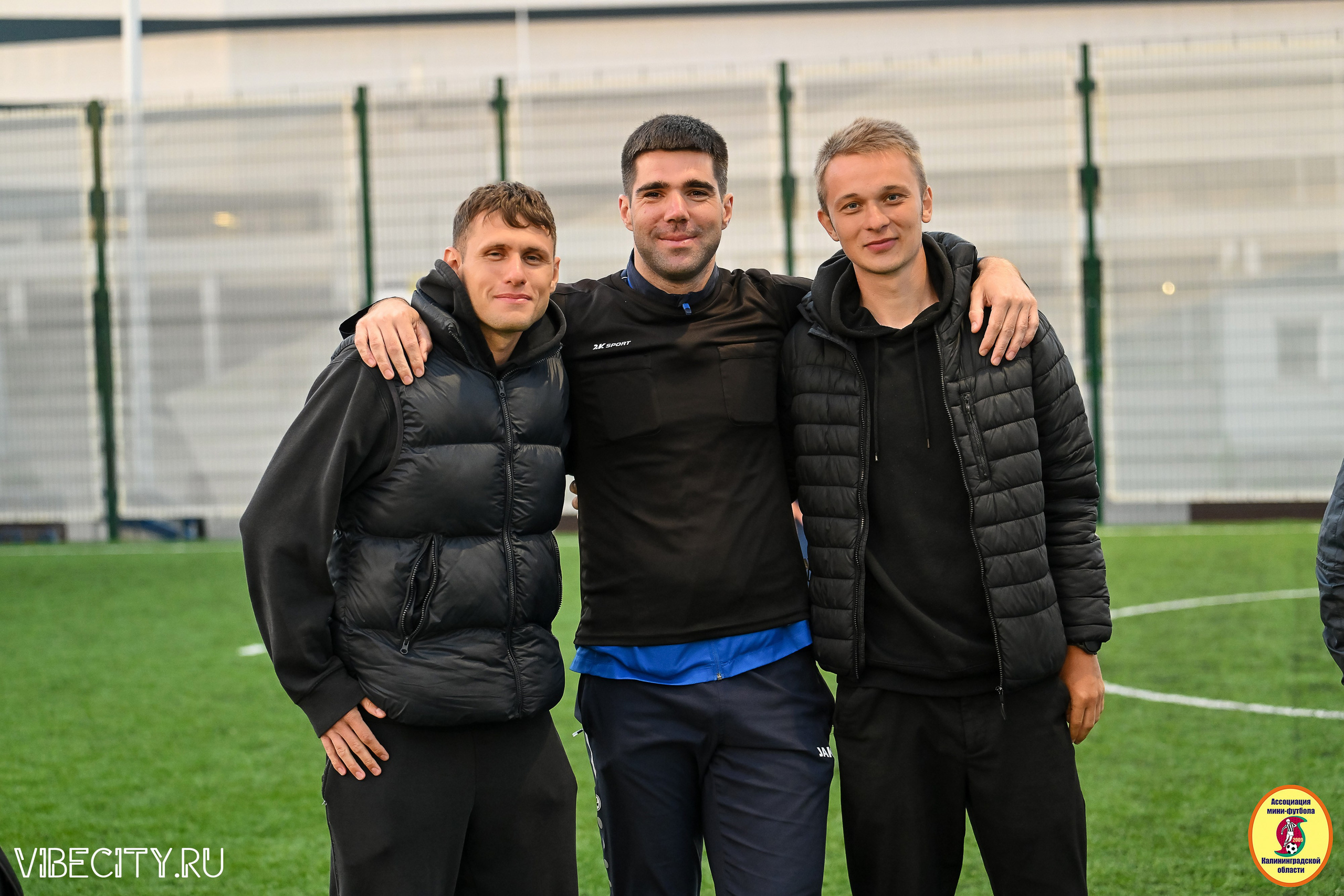 ИГРЫ МИНИ-ФУТБОЛЬНОЙ И КОРПОРАТИВНОЙ ЛИГИ. VIBECITY.RU Вайб Сити Ру Фоторепортажи Фотоотчеты Калининград
