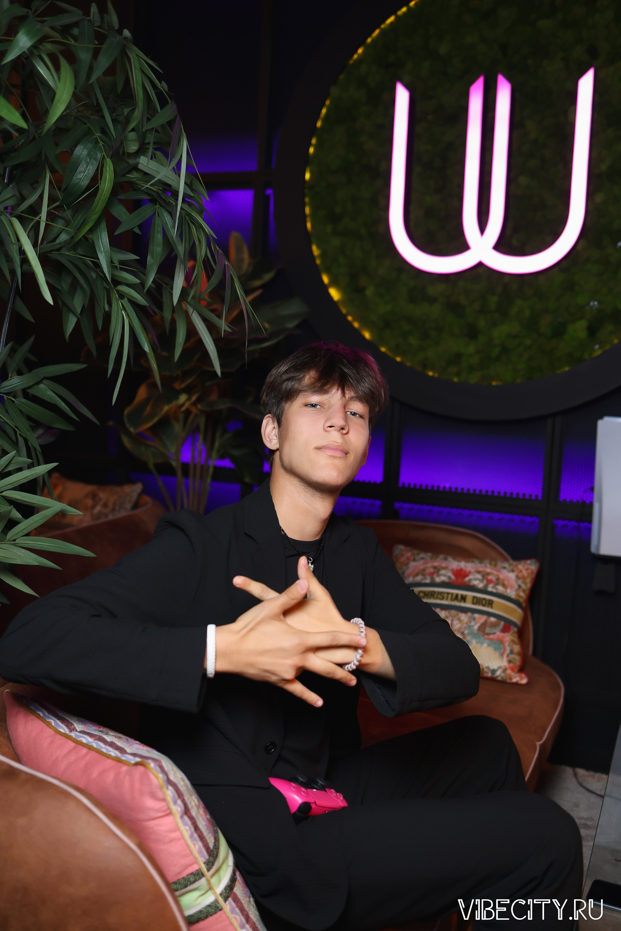 DOUBLE U. VIBECITY.RU Вайб Сити Ру Фоторепортажи Фотоотчеты Калининград