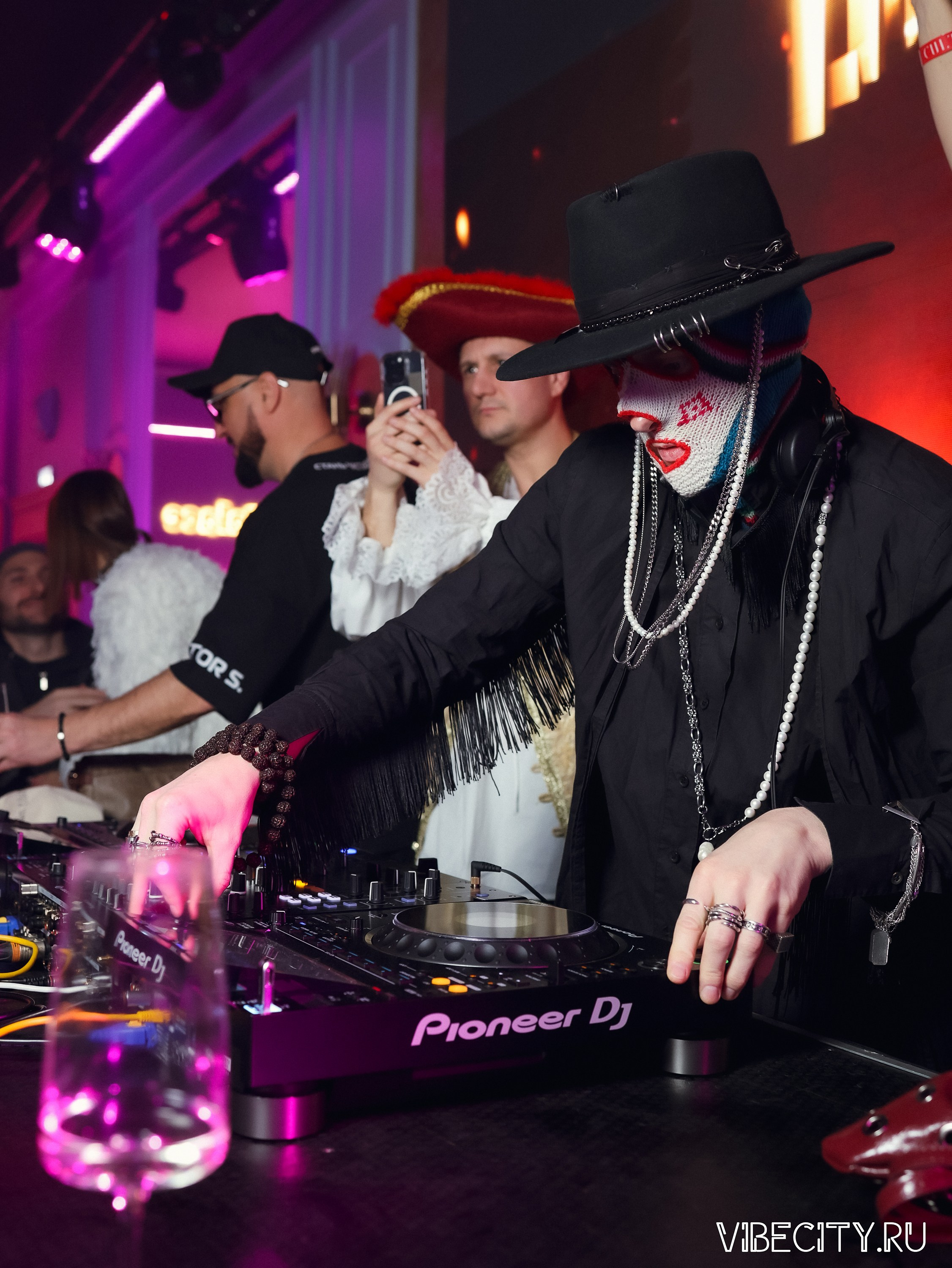 CULT MASQUERADE X GRAND PALACE. VIBECITY.RU Вайб Сити Ру Фоторепортажи Фотоотчеты Калининград