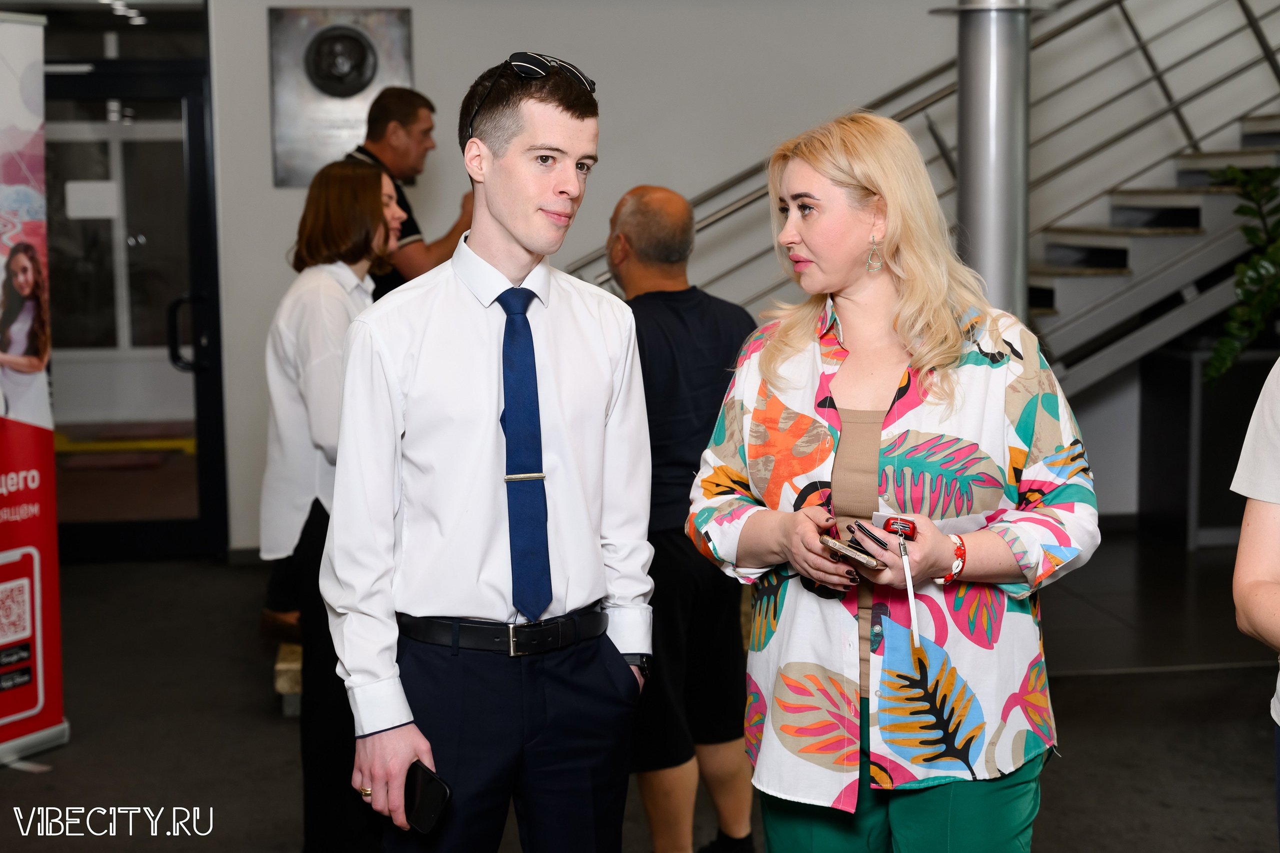 Презентация Geely Manjaro. VIBECITY.RU Вайб Сити Ру Фоторепортажи Фотоотчеты Калининград