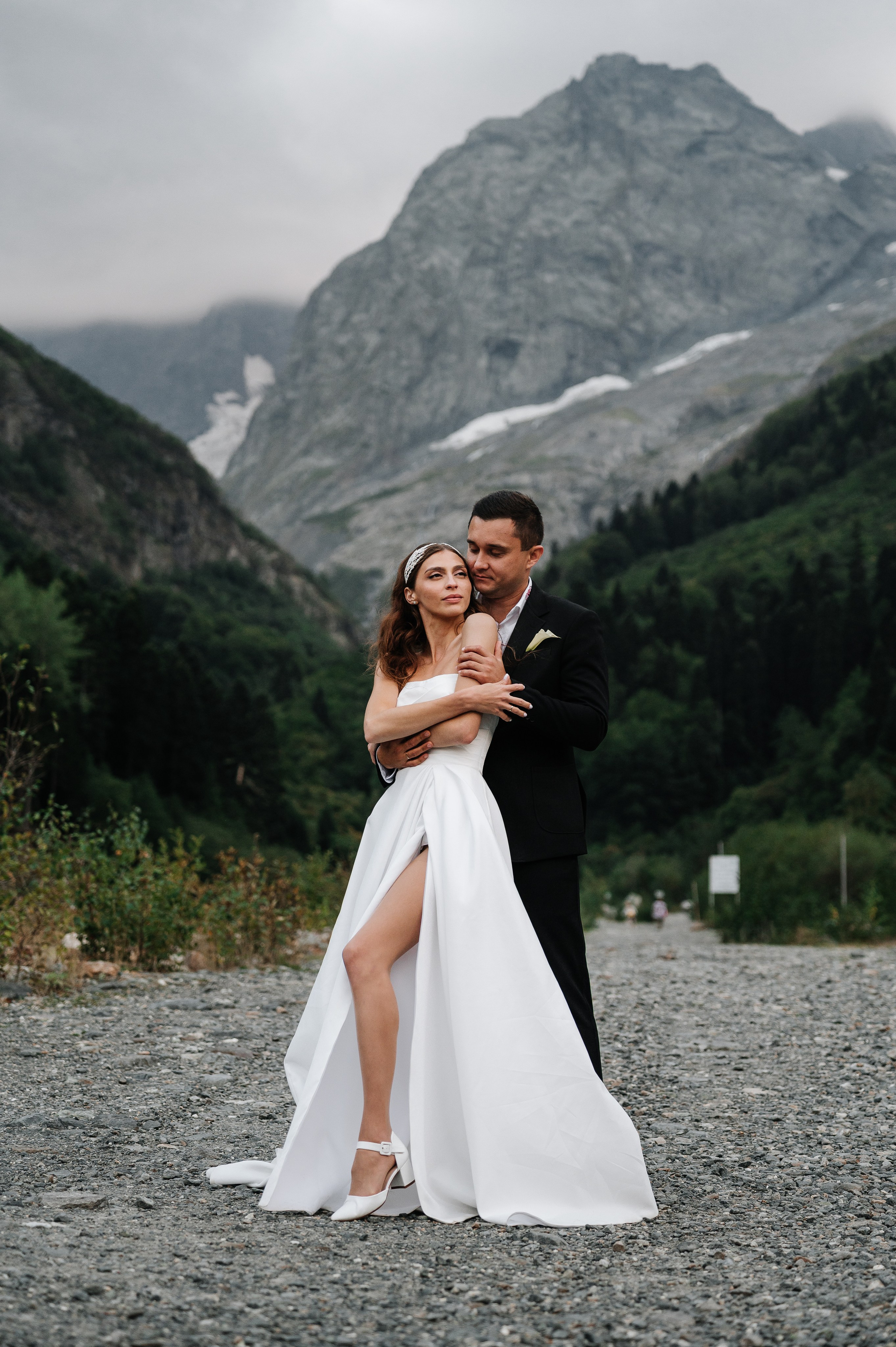 Горная свадьба Рината и Регины (09.09.24). Свадебный и travel фотограф в Волгограде, Сочи, Домбае, Европе