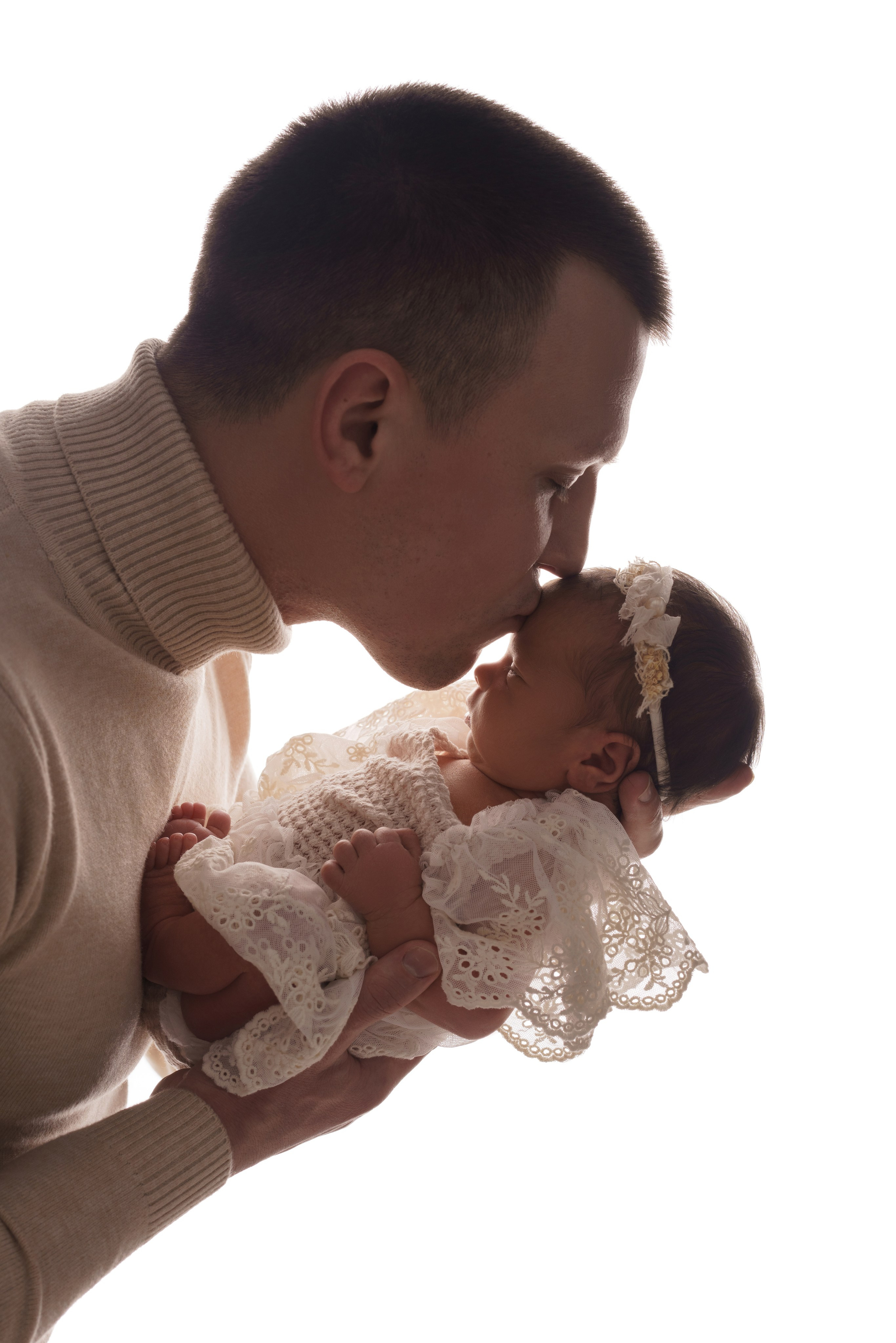 Семейные фотосессии с новорожденными | Трогательные кадры малышей и их близких в Москве и МО. Фотосессия новорожденных в Москве и Московской области | Профессиональный фотограф newborn — Татьяна Иванова