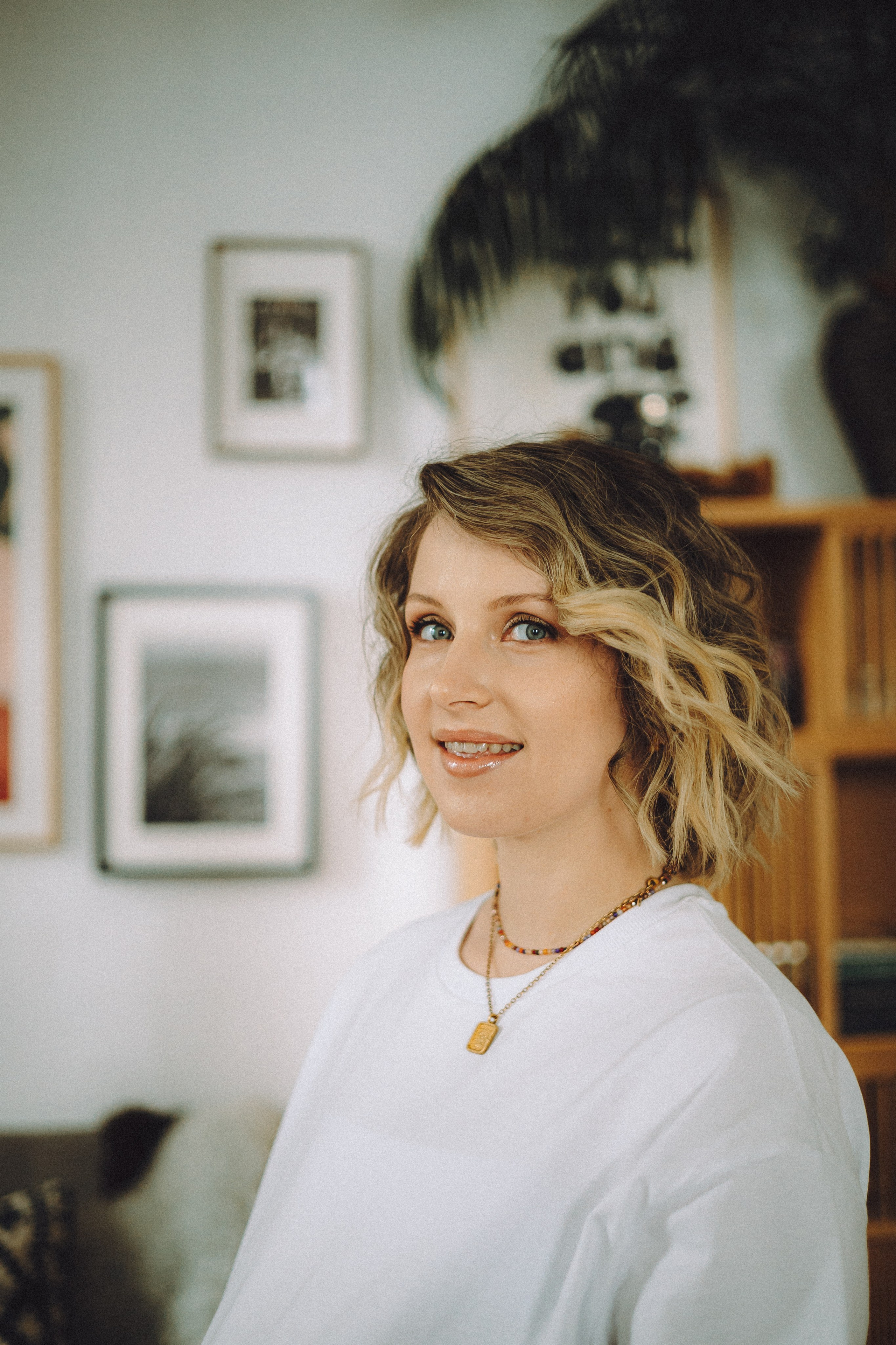 Валя, Вася, Аня и Ириска