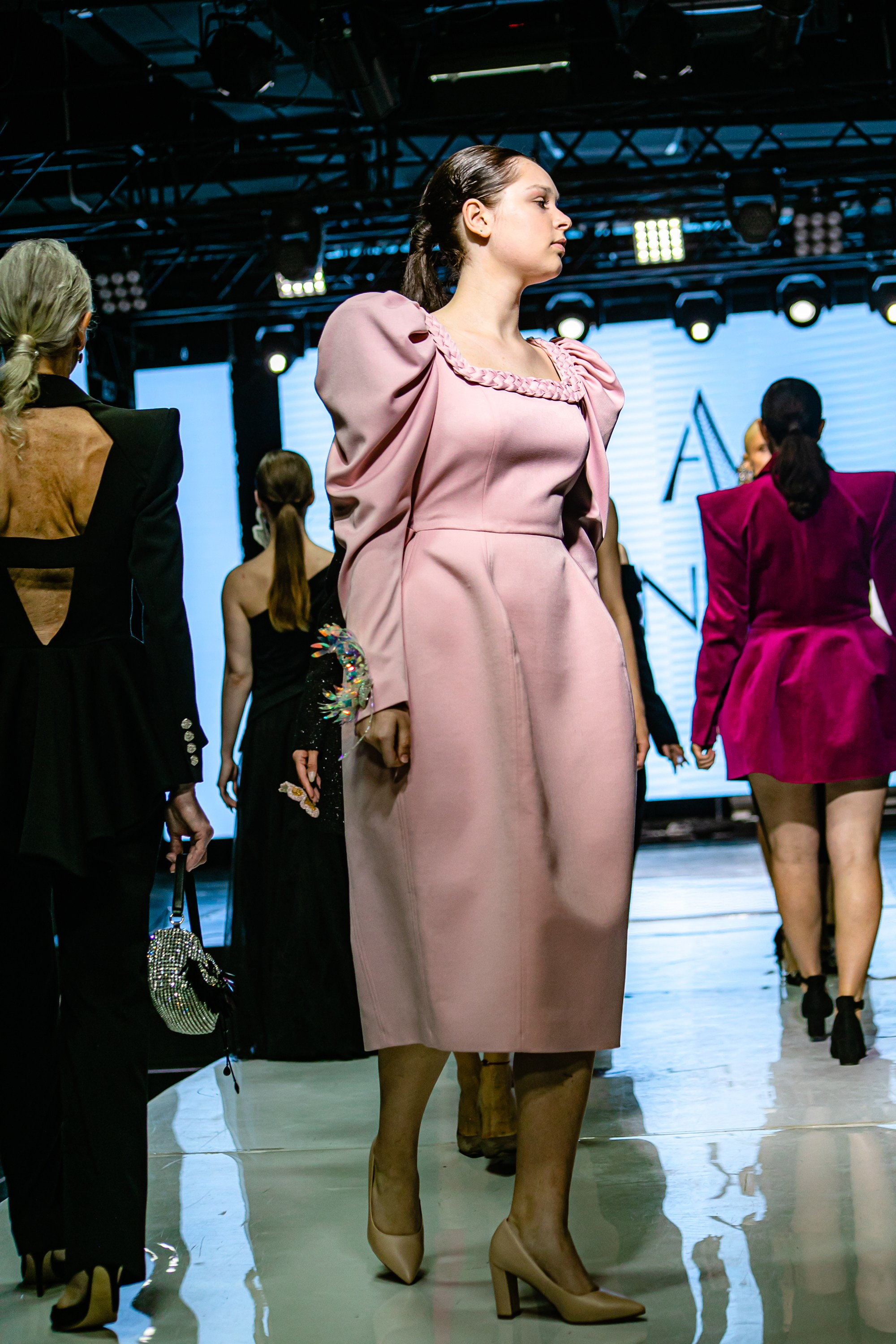 Презентация журнала Mary Way. Art photographer Nino