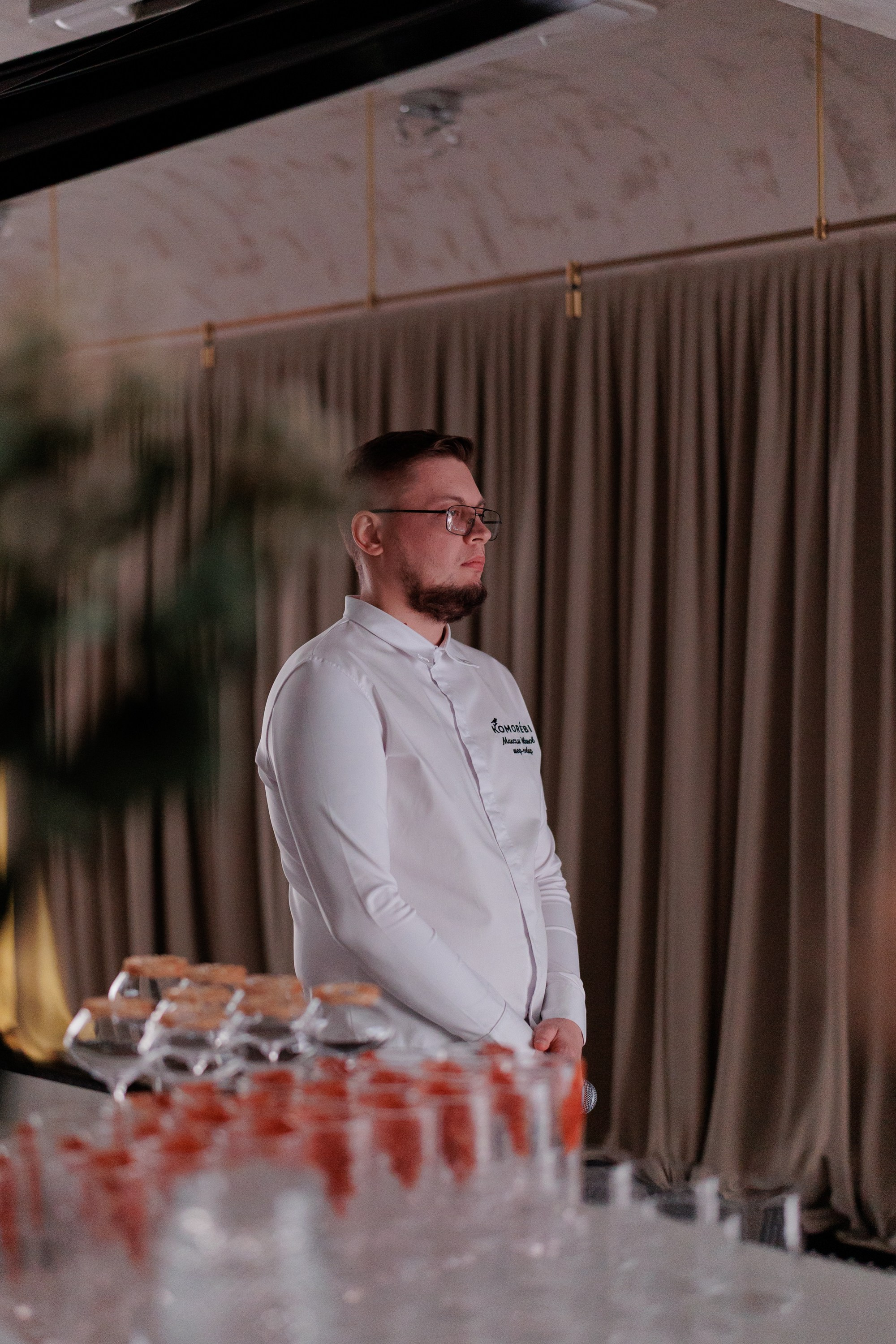 Гастроужин в р.Komorebi (may.25). Свадебный фотограф