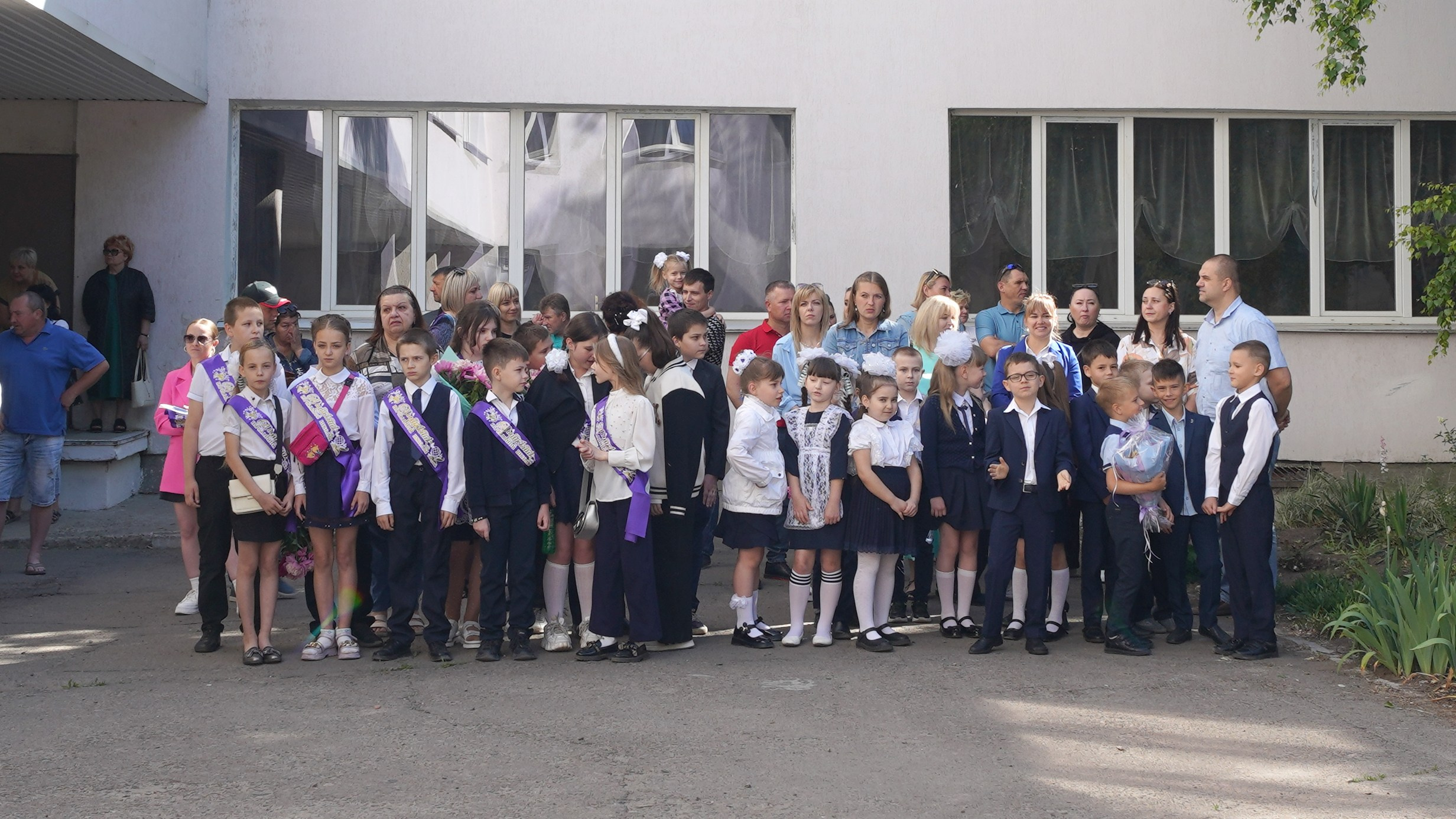 Сборные со школ. Фотограф в РФ и ЛНР Юлия Федосеева