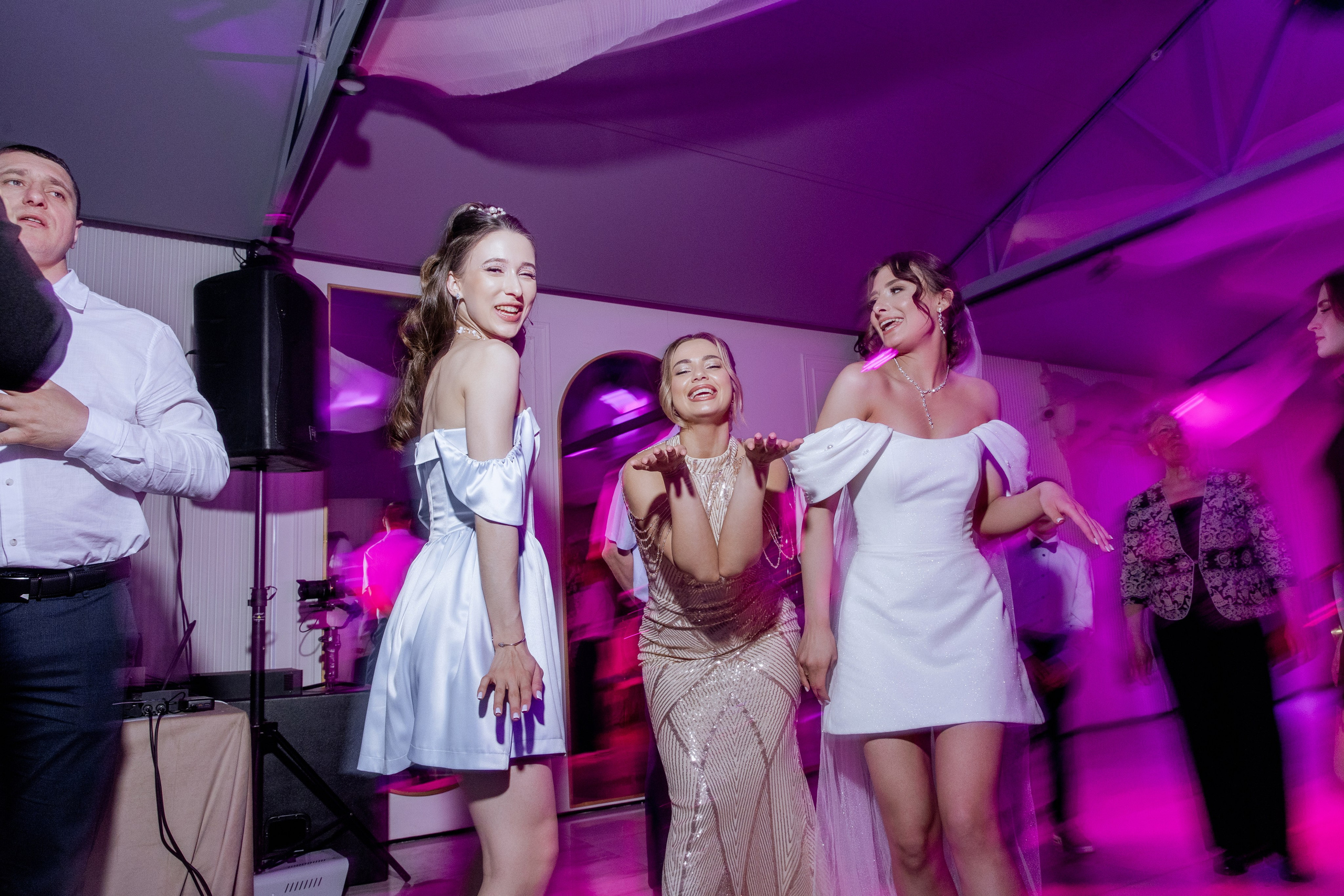 Ирина и Тимофей. Свадебный фотограф Витебск Минск