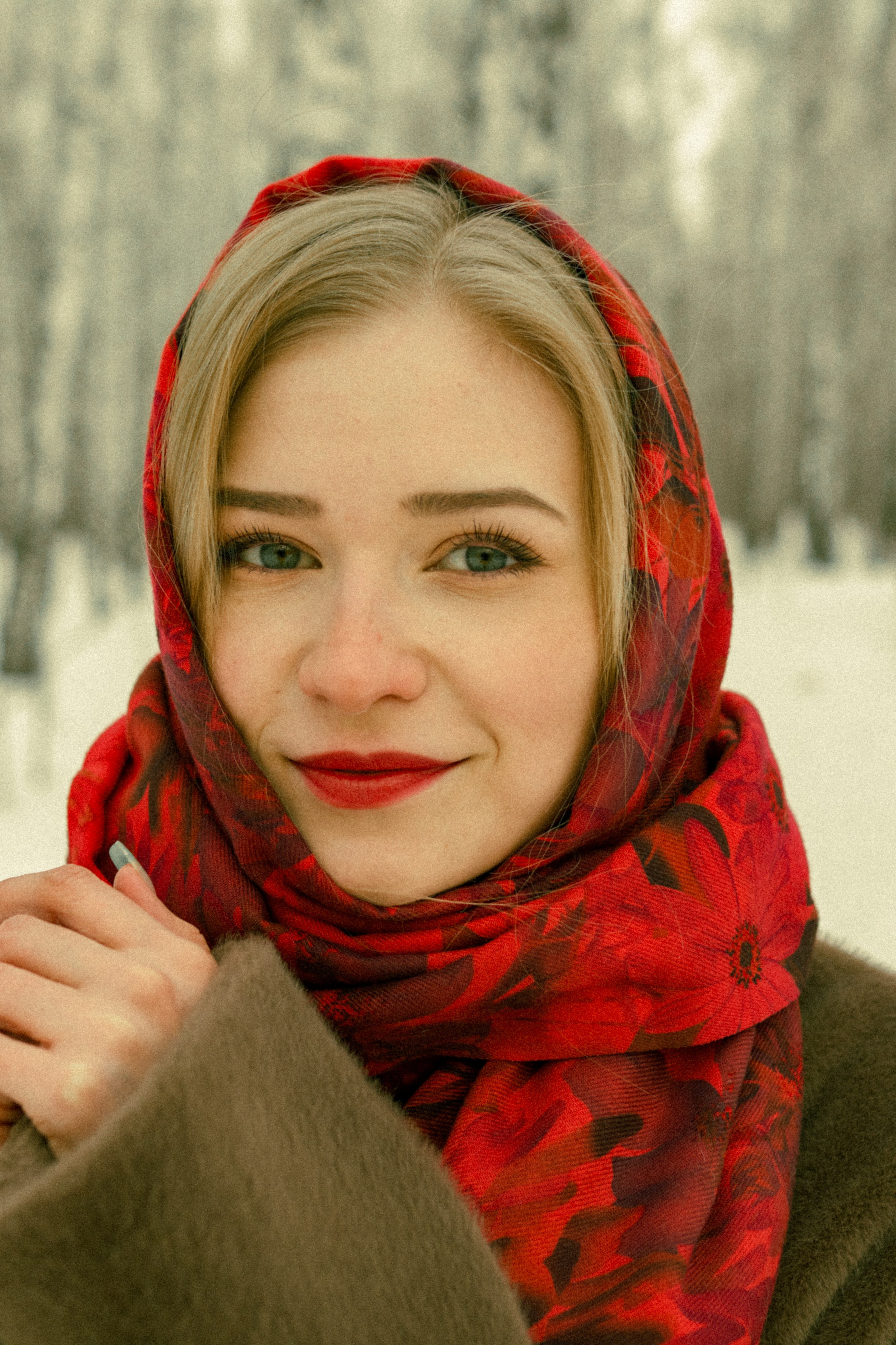 RUSSIAN GIRL. Фотограф Стилист Тюмень Вера Хайруллина