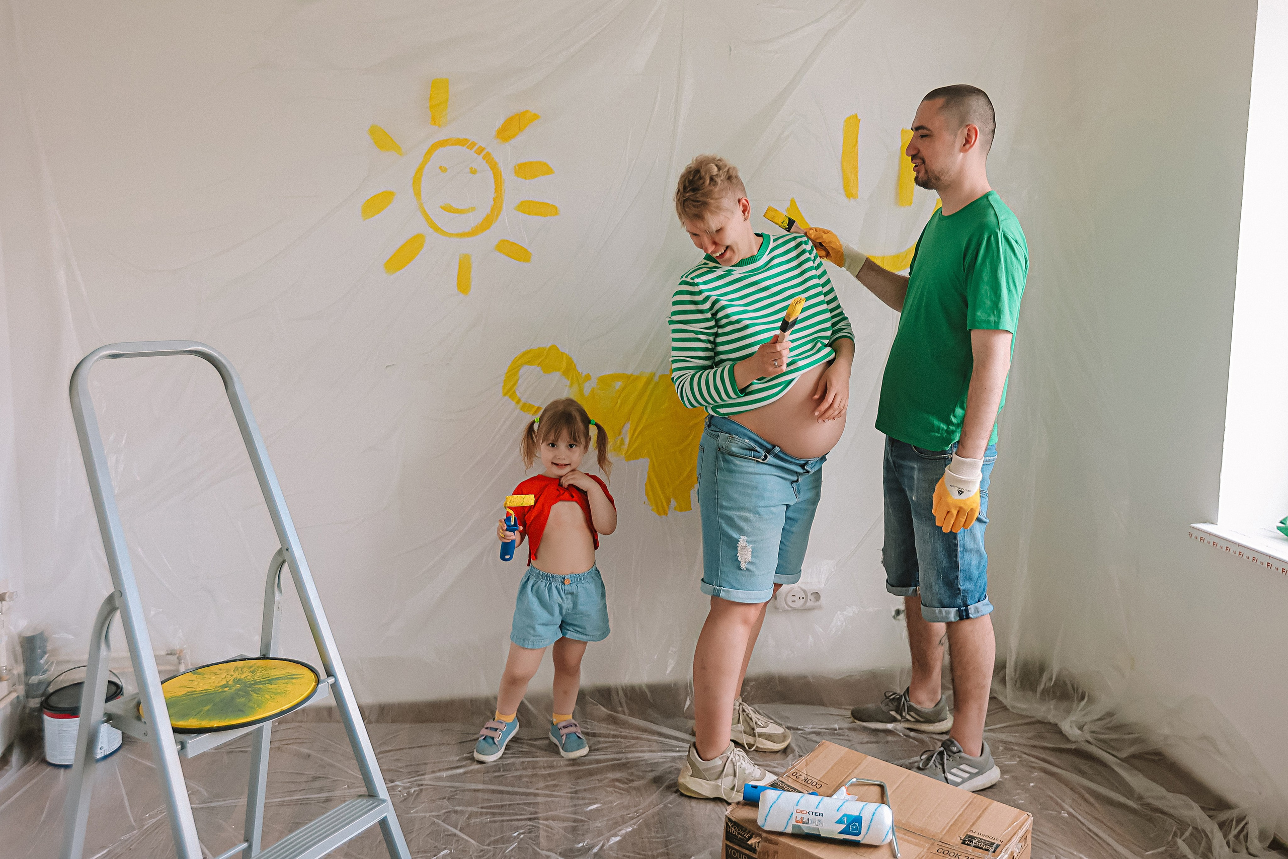Ремонт. Семейный фотограф Тюмень, фотограф на роды Салмина Мария