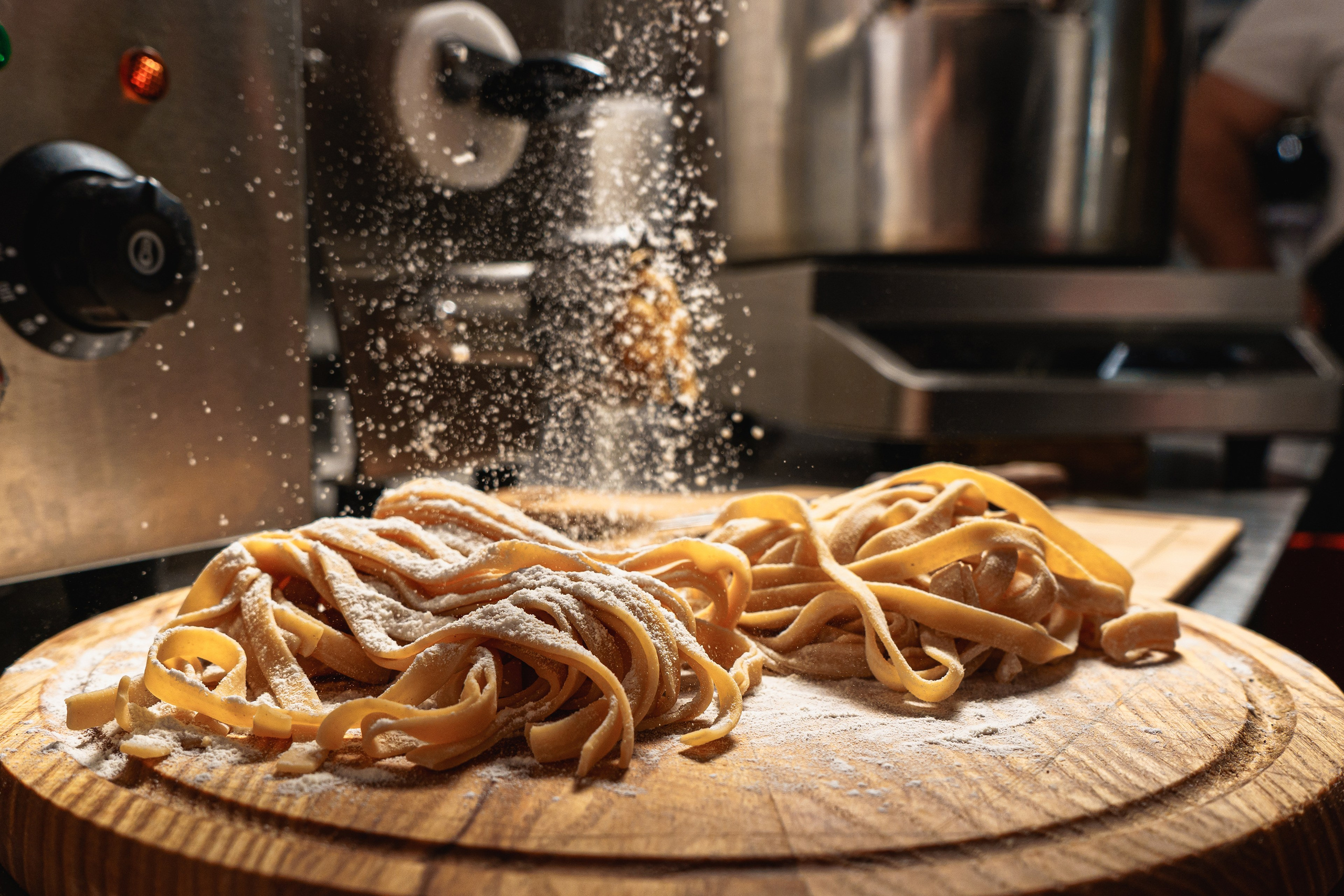 Product. Фотограф рекламы и СММ в Алматы Илья Ким