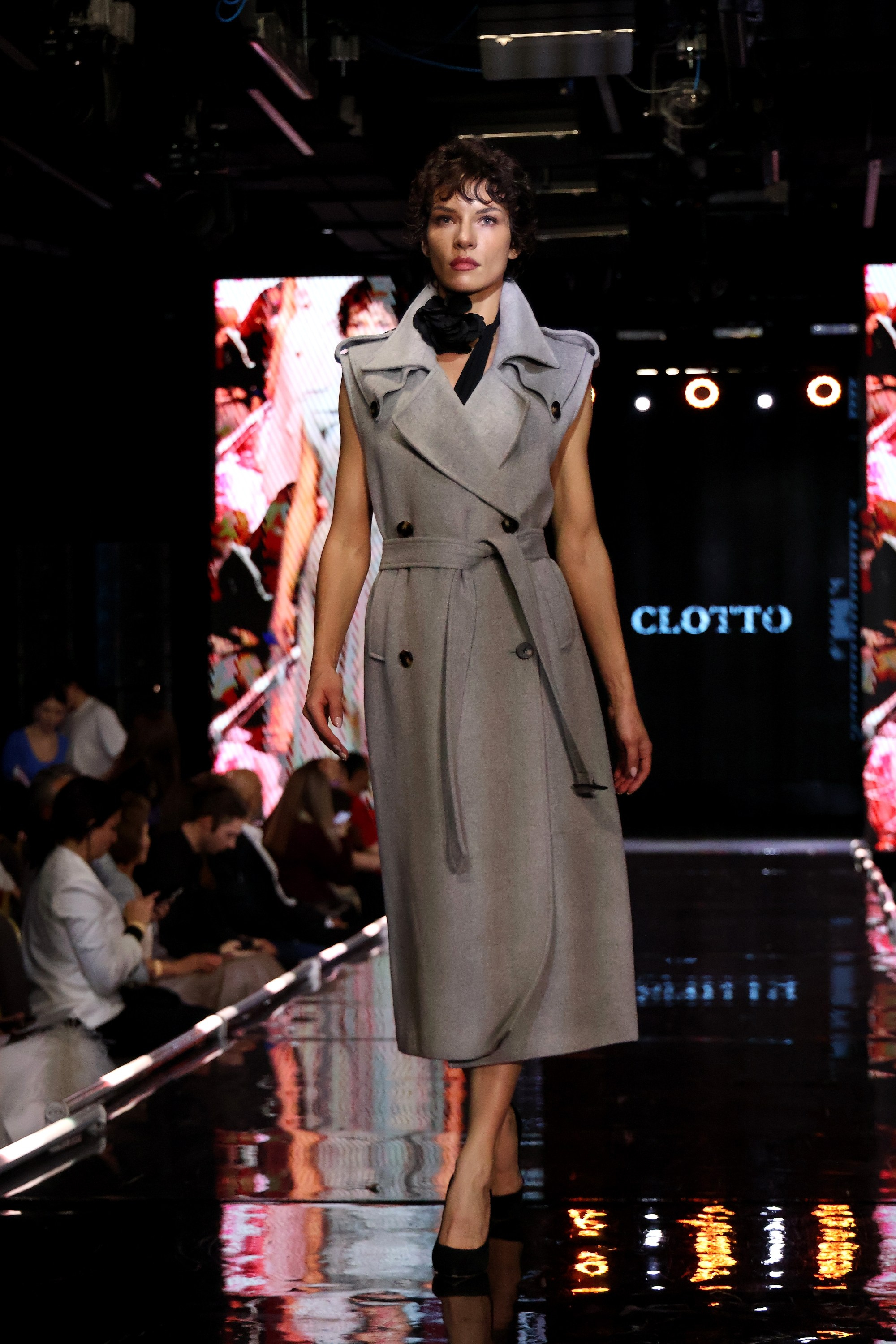 Показ МКММ на Якиманке 26. Спортивный и репортажный фотограф Ермакова Светлана